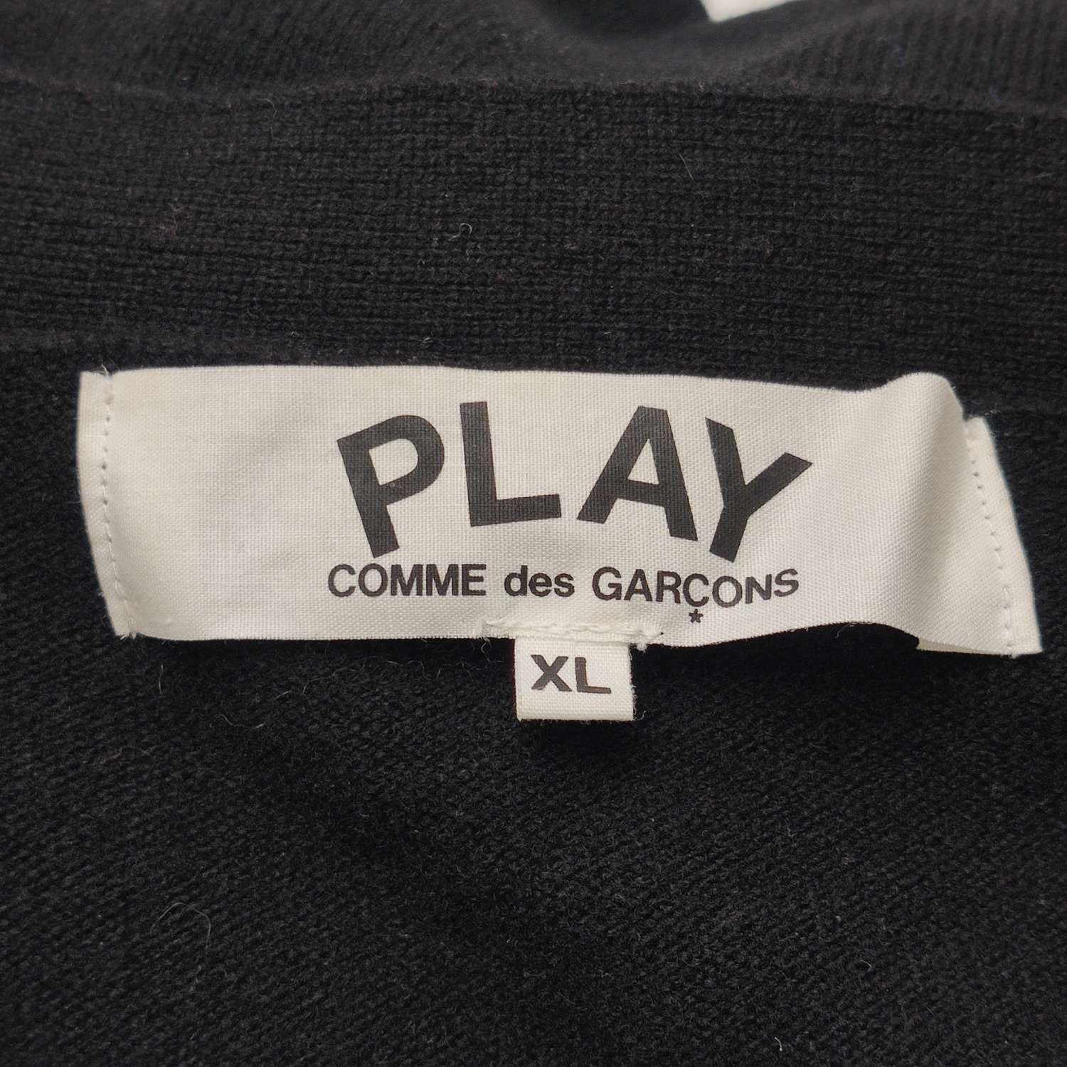 Comme des Garcons PLAY Comme des Garçons Play Wool Heart Cardigan Size XL Size US XL / EU 56 / 4 - 5 Thumbnail