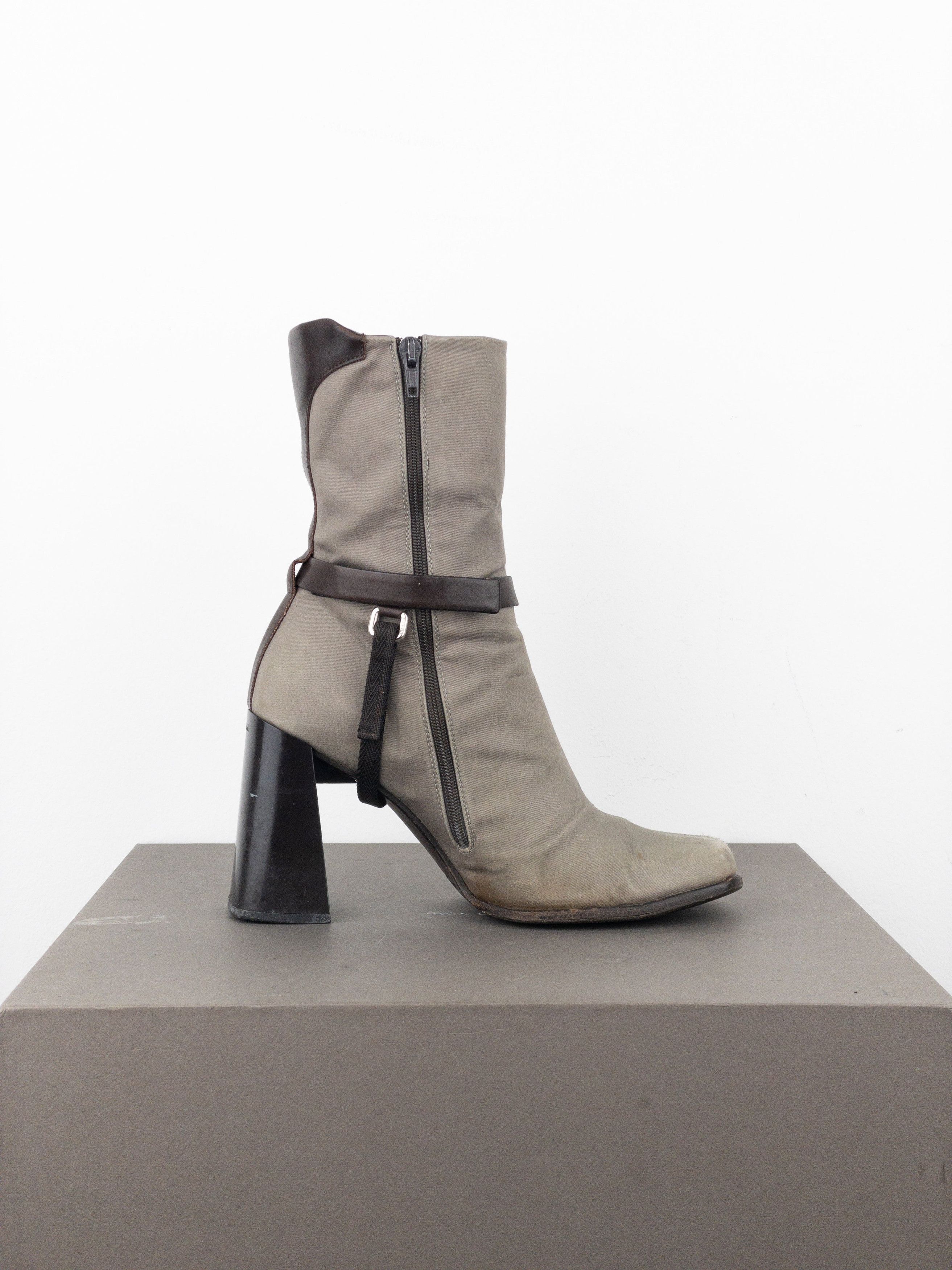 Prada AW99 Hybrid Cargo-Pocket Square Toe Ankle Heel Boots Size US 8 / IT 38 - 4 Thumbnail