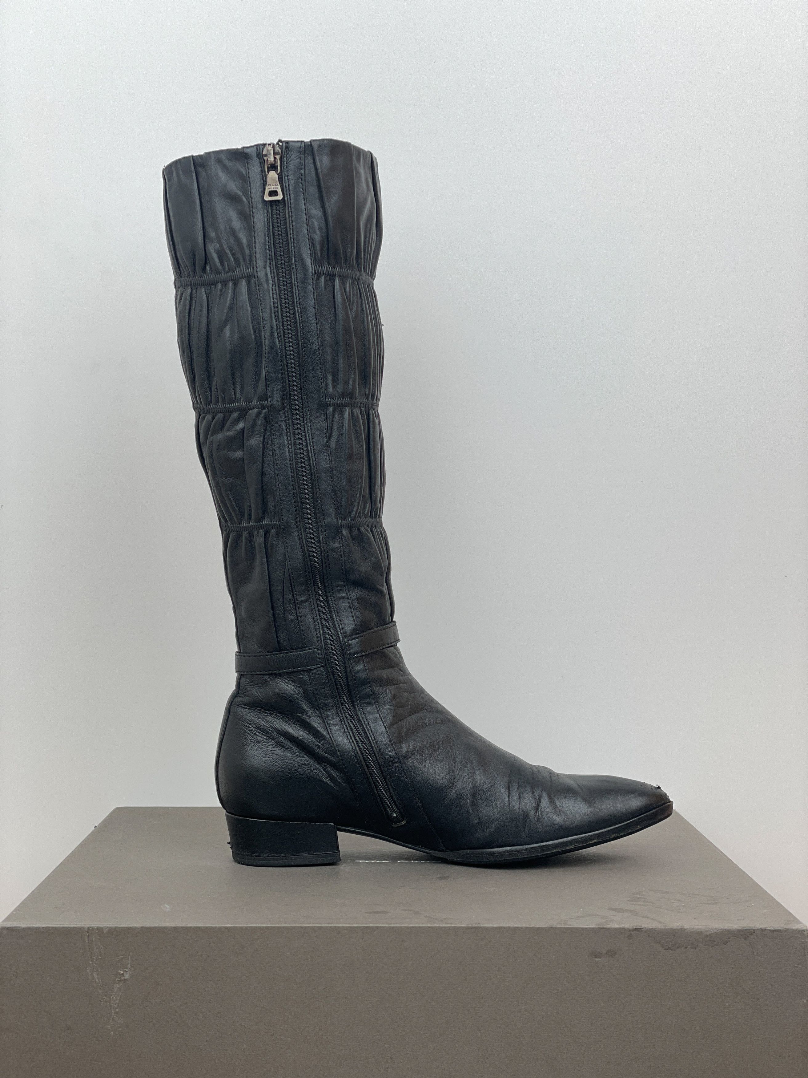 Prada 2000s Knee-High Ruffle Heel Boots Size US 5.5 / IT 35.5 - 4 Thumbnail