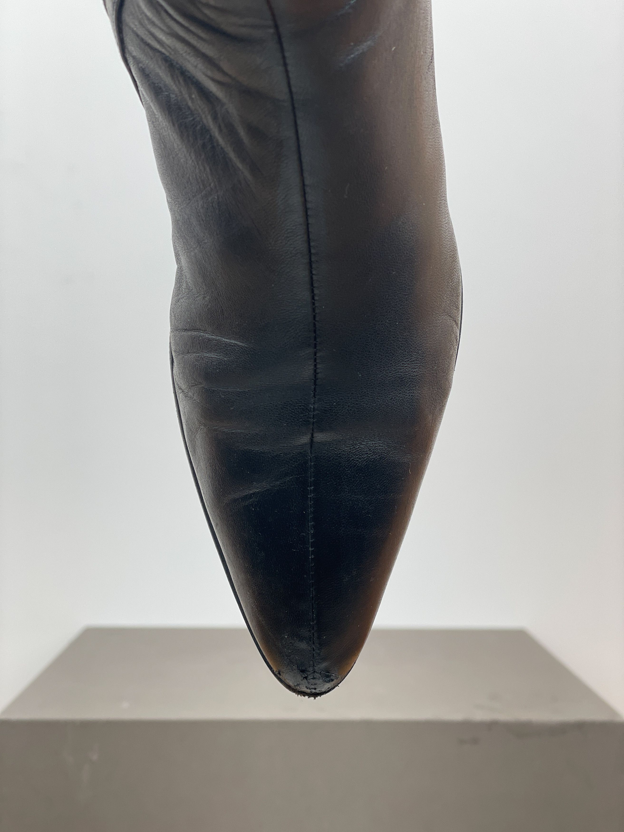 Prada 2000s Knee-High Ruffle Heel Boots Size US 5.5 / IT 35.5 - 9 Thumbnail