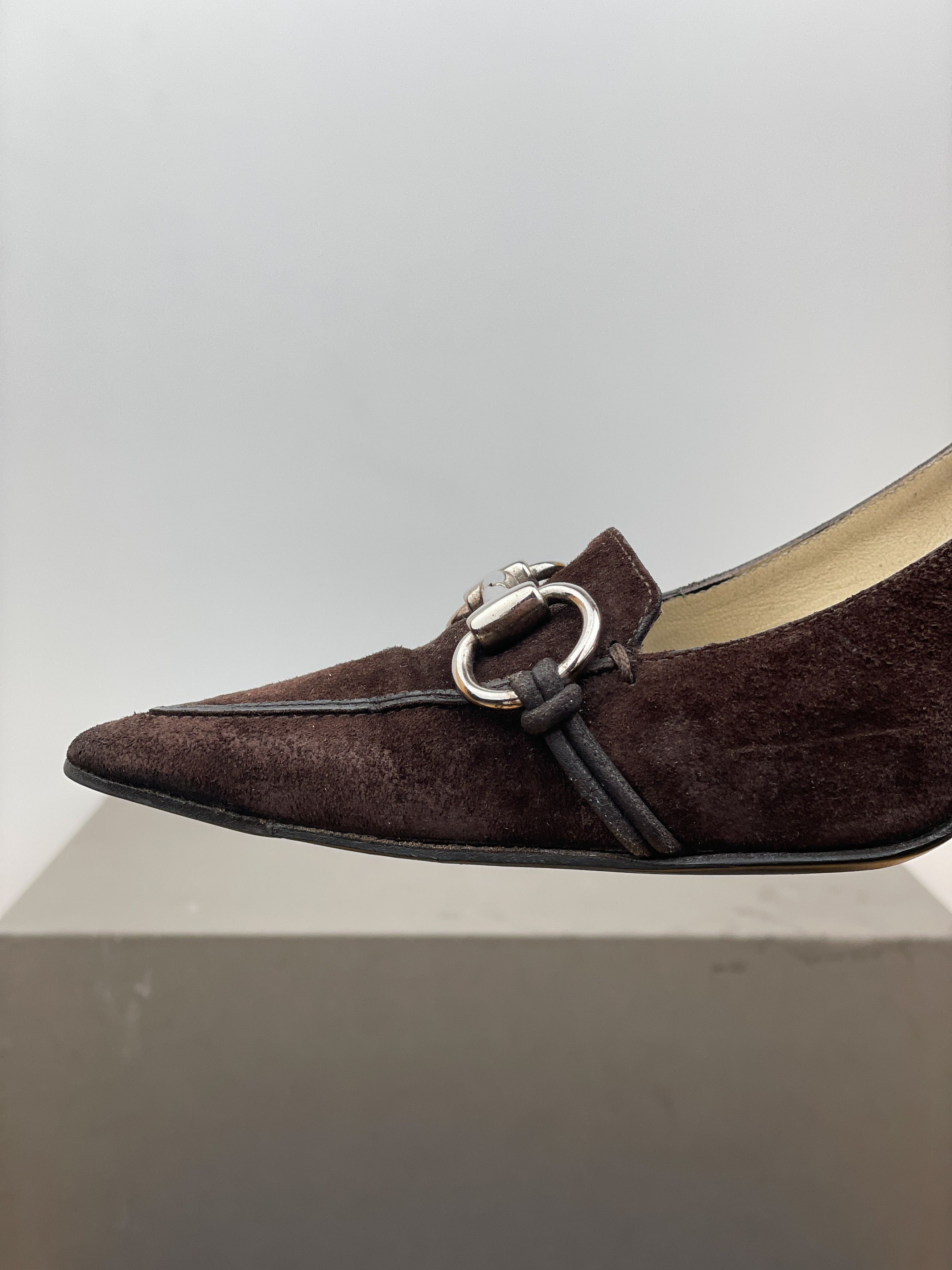 Gucci by Tom Ford 1990s Suede Pointed-Toe Horsebit Heel Pumps Size US 6.5 / IT 36.5 - 8 Thumbnail