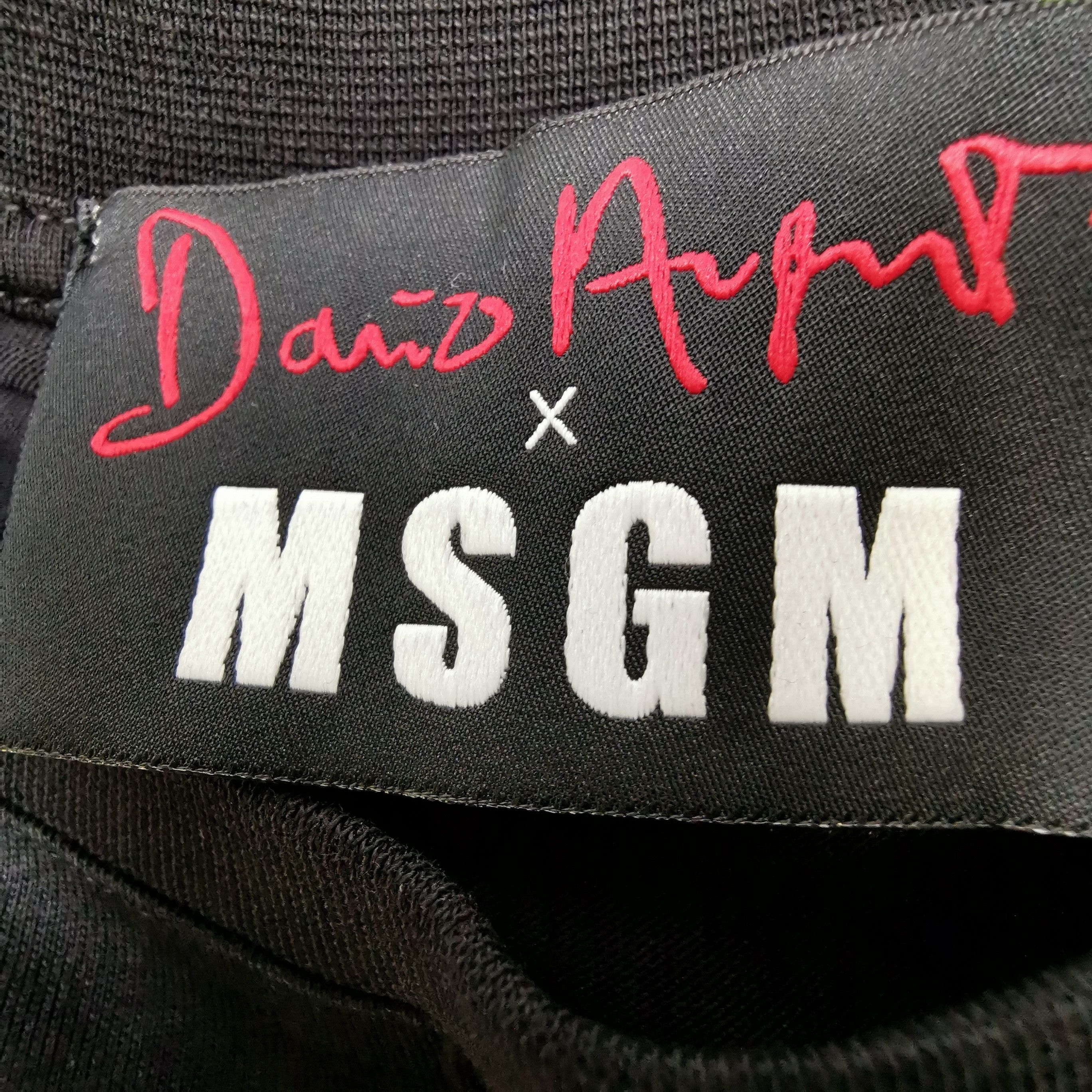MSGM MSGM x Dario Argento Cat Eye Long Sleeve T-Shirt M Size US M / EU 48-50 / 2 - 5 Thumbnail