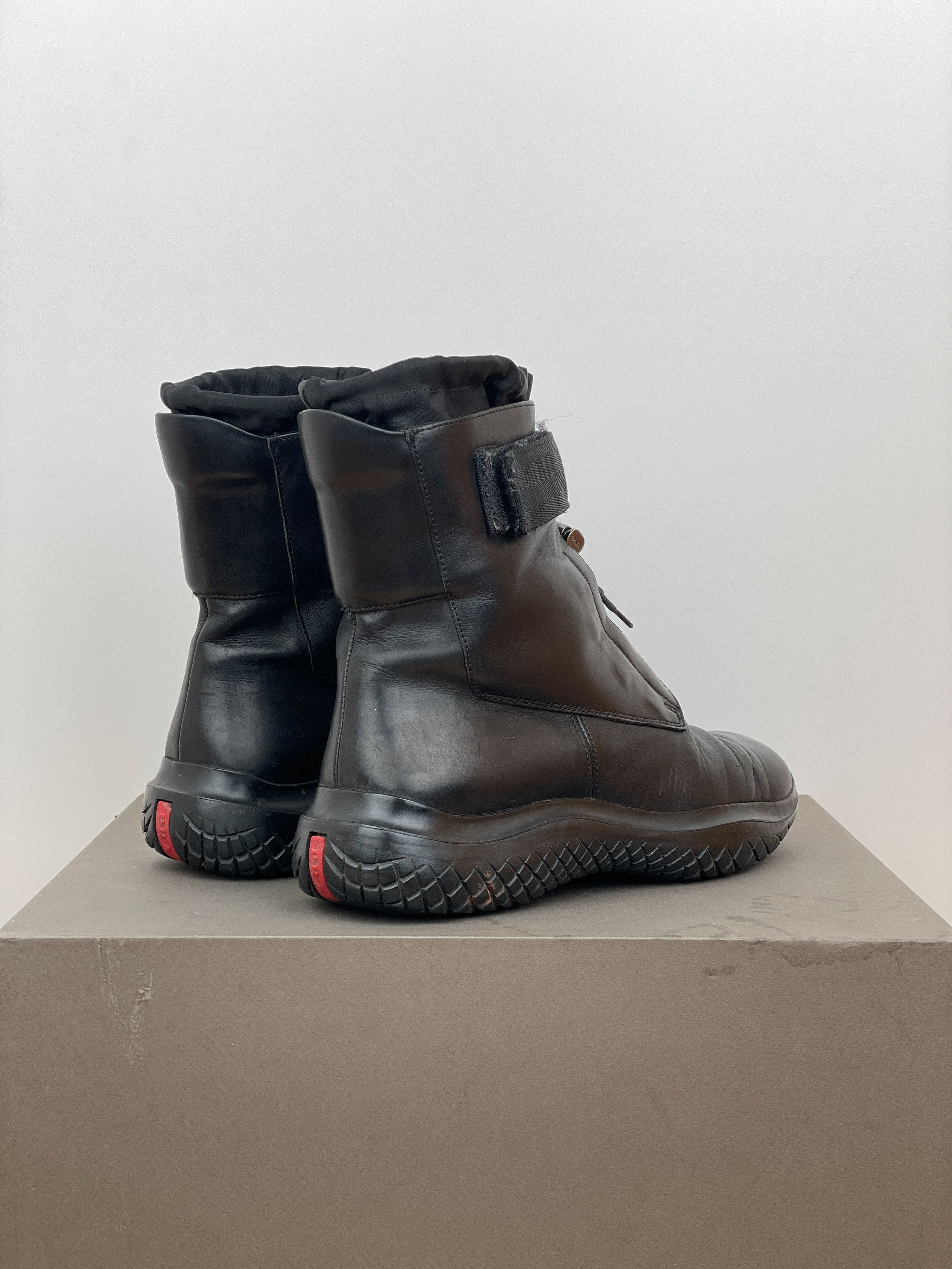 Prada AW99 Square Toe Vibram Combat Boots Size US 9 / IT 39 - 2 Thumbnail