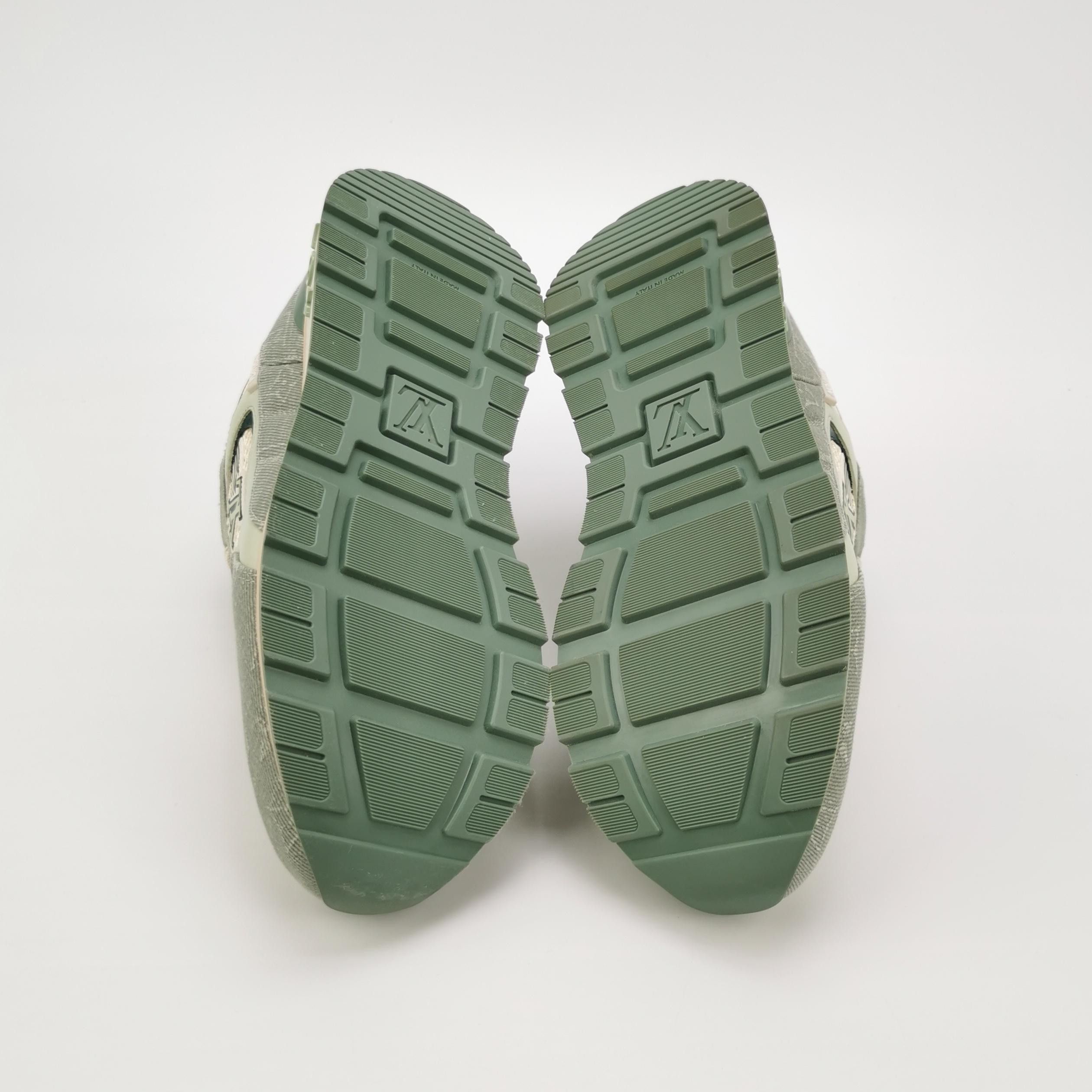Louis Vuitton Louis Vuitton Run Away Suede and Mesh Sneakers 40 Size US 7 / EU 40 - 5 Thumbnail