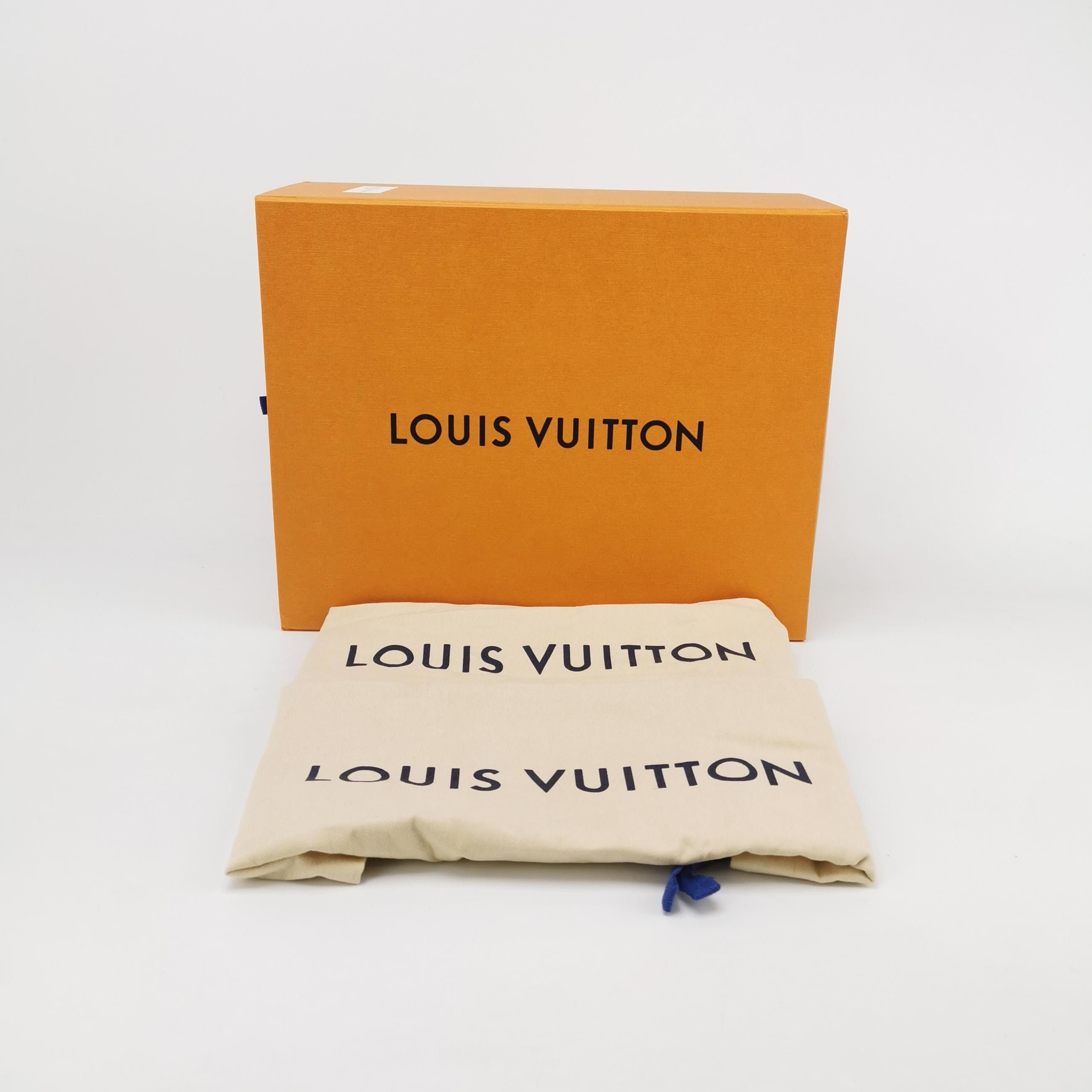Louis Vuitton Louis Vuitton Shark Clog Sandals EU 39.5 Size US 6 / EU 39 - 6 Thumbnail