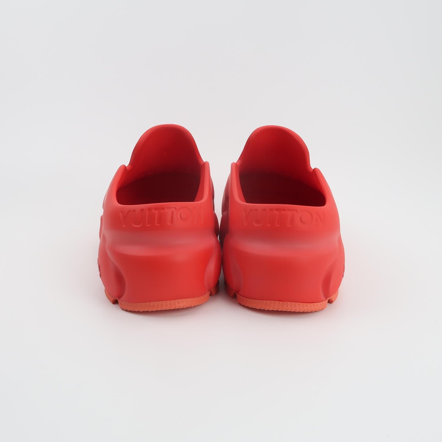 Louis Vuitton Louis Vuitton Red Shark Clog Size 43.5 Size US 10 / EU 43 - 4 Thumbnail