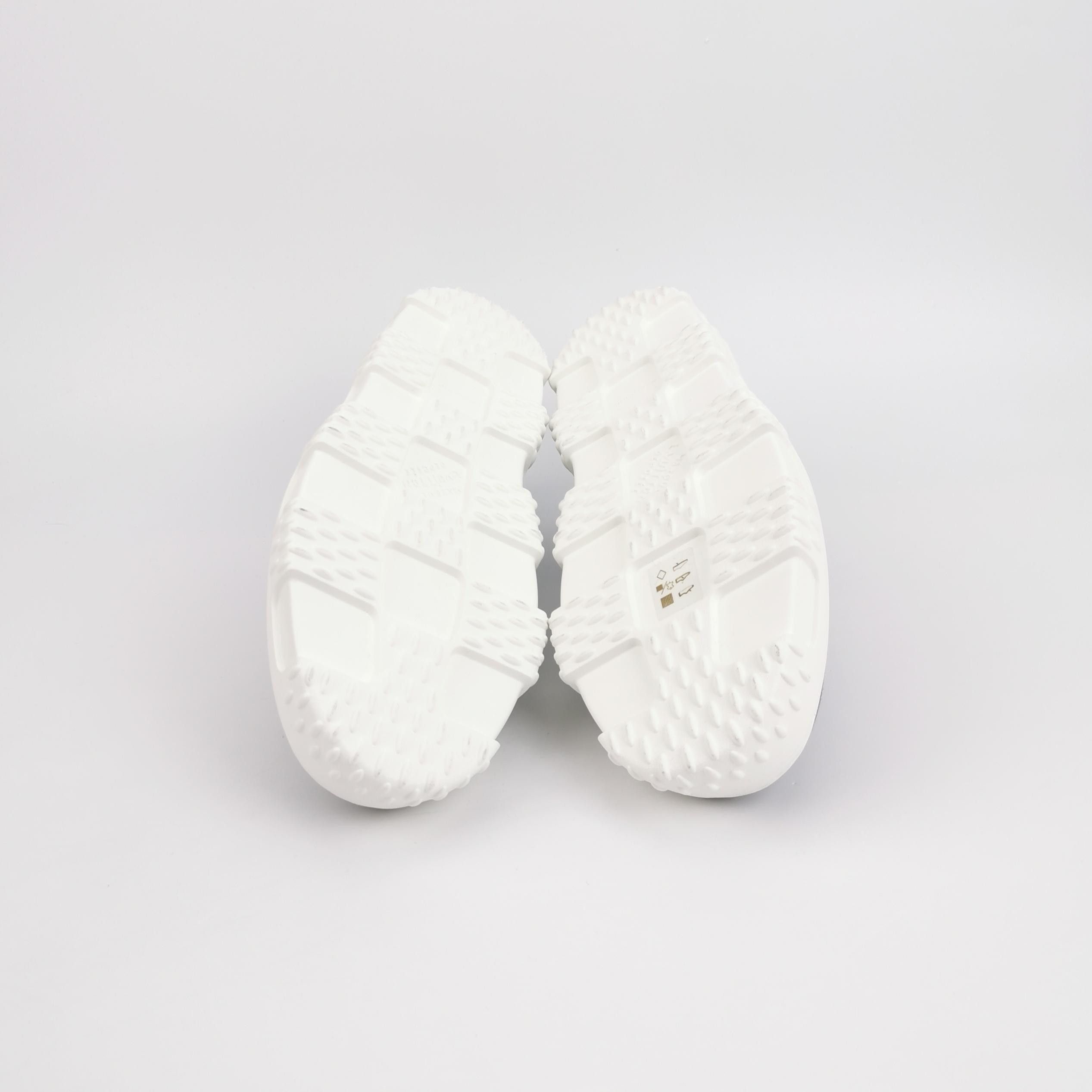 Louis Vuitton Louis Vuitton Damier Space Lander Sneakers 43 Size US 10 / EU 43 - 5 Thumbnail