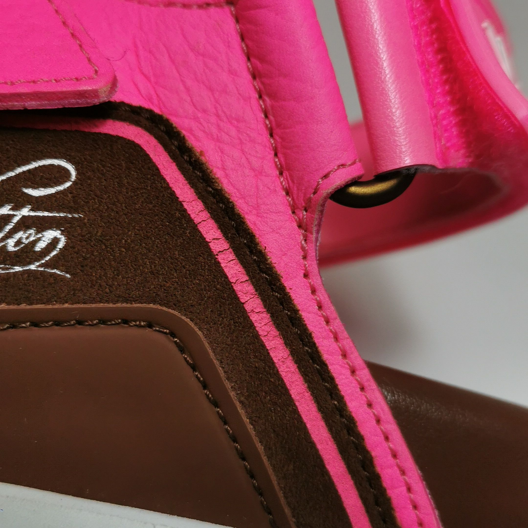 Louis Vuitton Louis Vuitton Pink Trainer Suede Sandals Size 40.5 Size US 7 / EU 40 - 8 Thumbnail