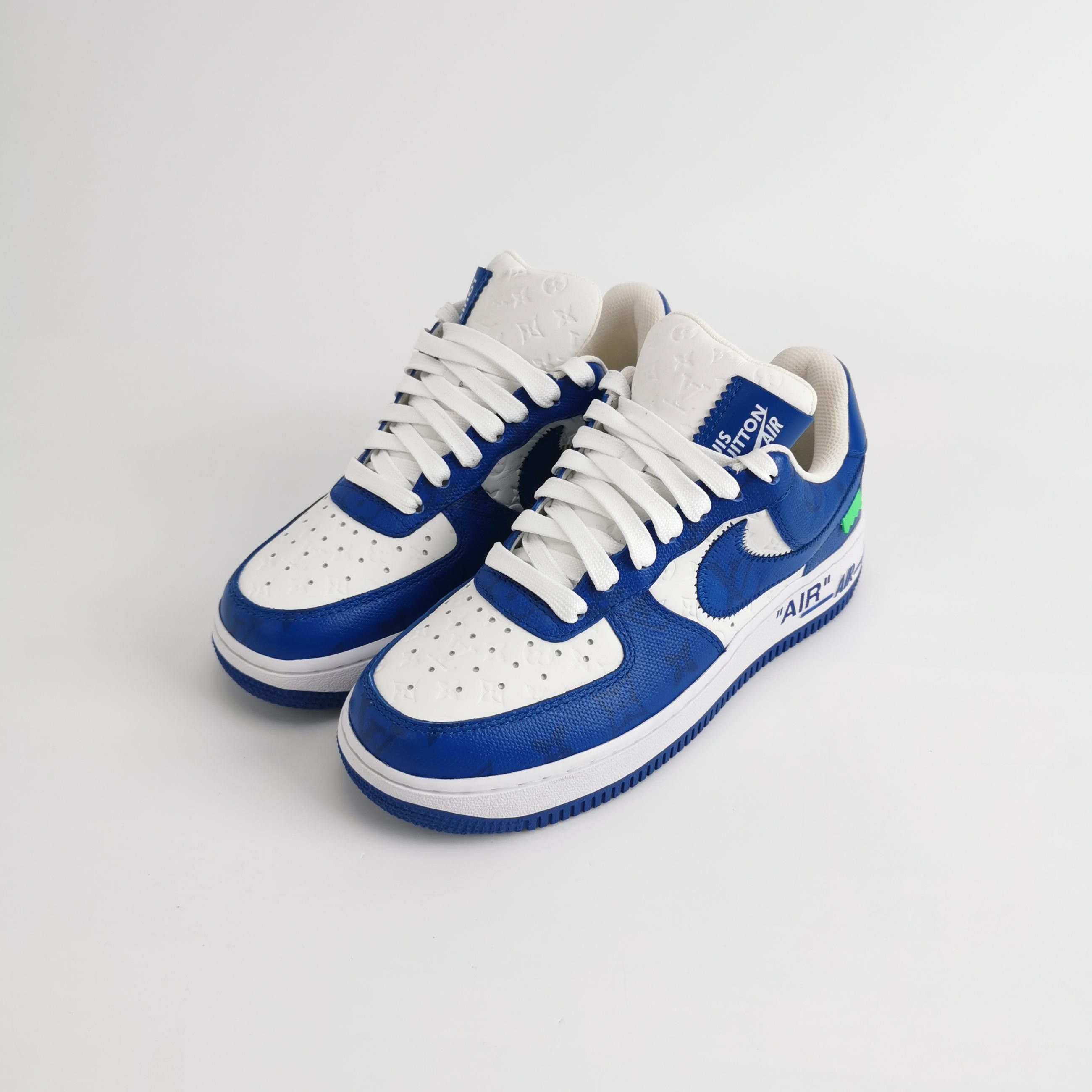Louis Vuitton Louis Vuitton x Nike Blue Monogram AF1 Sneakers 35.5 Size US 5.5 / IT 35.5 - 2 Thumbnail