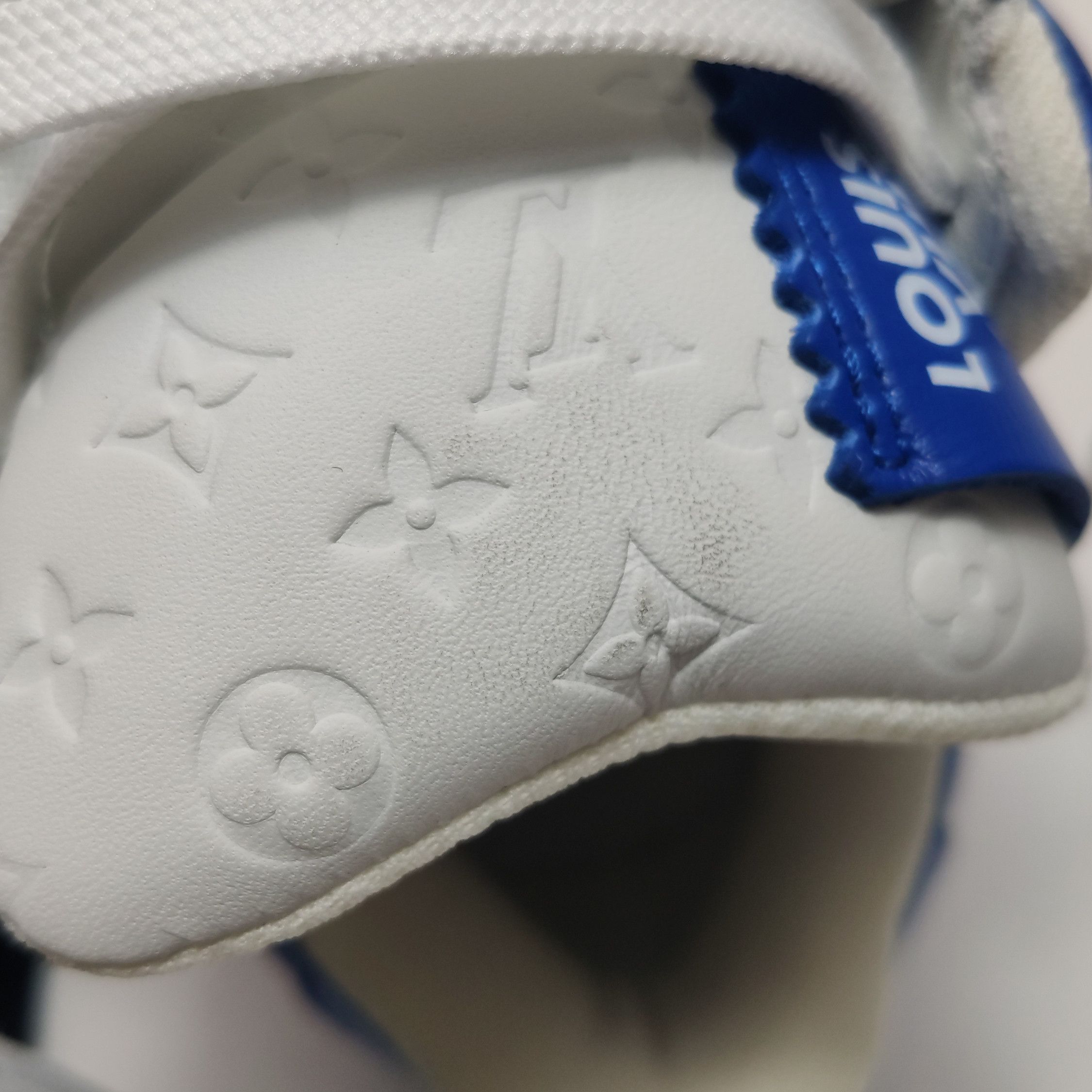 Louis Vuitton Louis Vuitton x Nike Blue Monogram AF1 Sneakers 35.5 Size US 5.5 / IT 35.5 - 6 Thumbnail