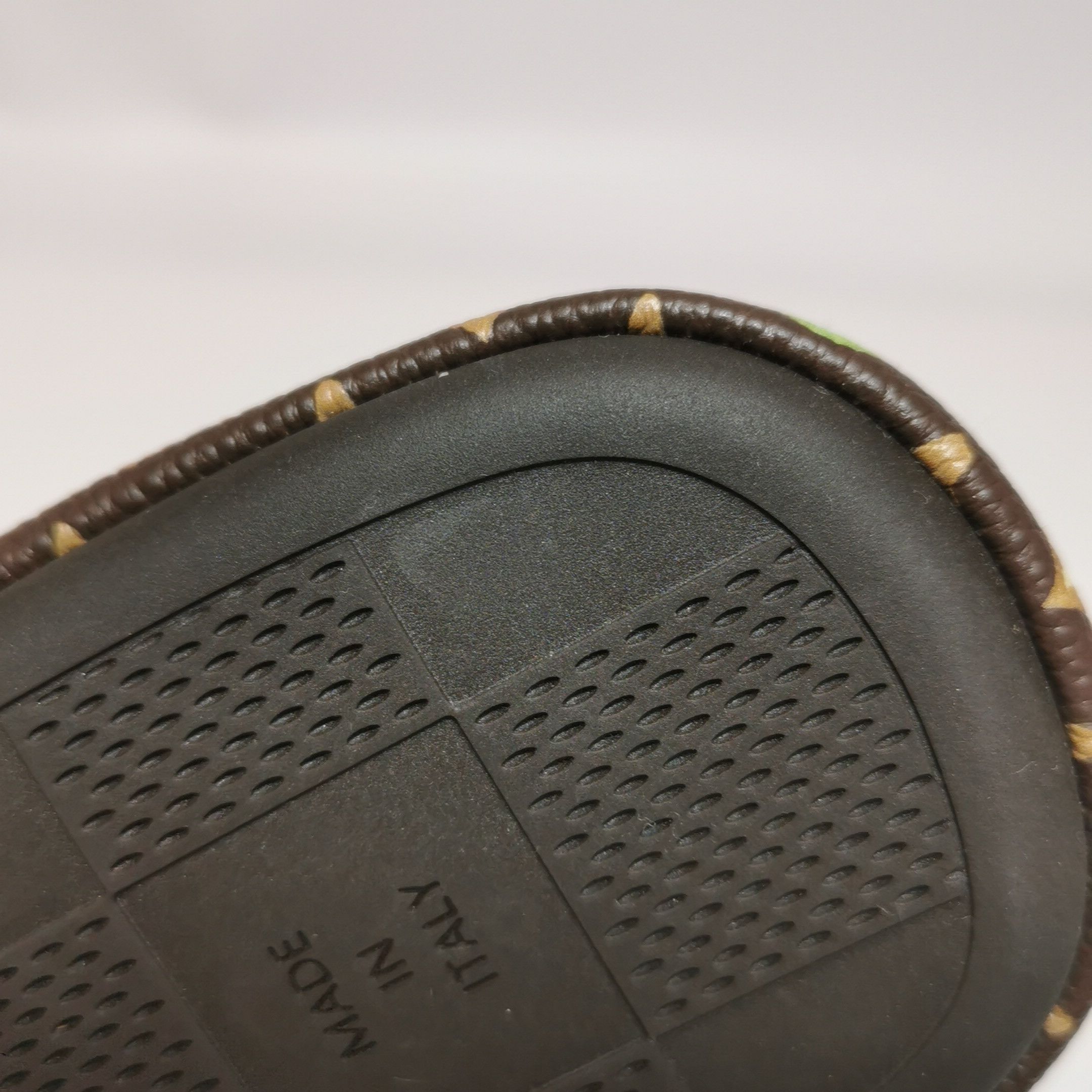 Louis Vuitton Louis Vuitton x Tyler Craggy Monogram Slippers 38.5 Size US 5.5 / EU 38 - 7 Thumbnail