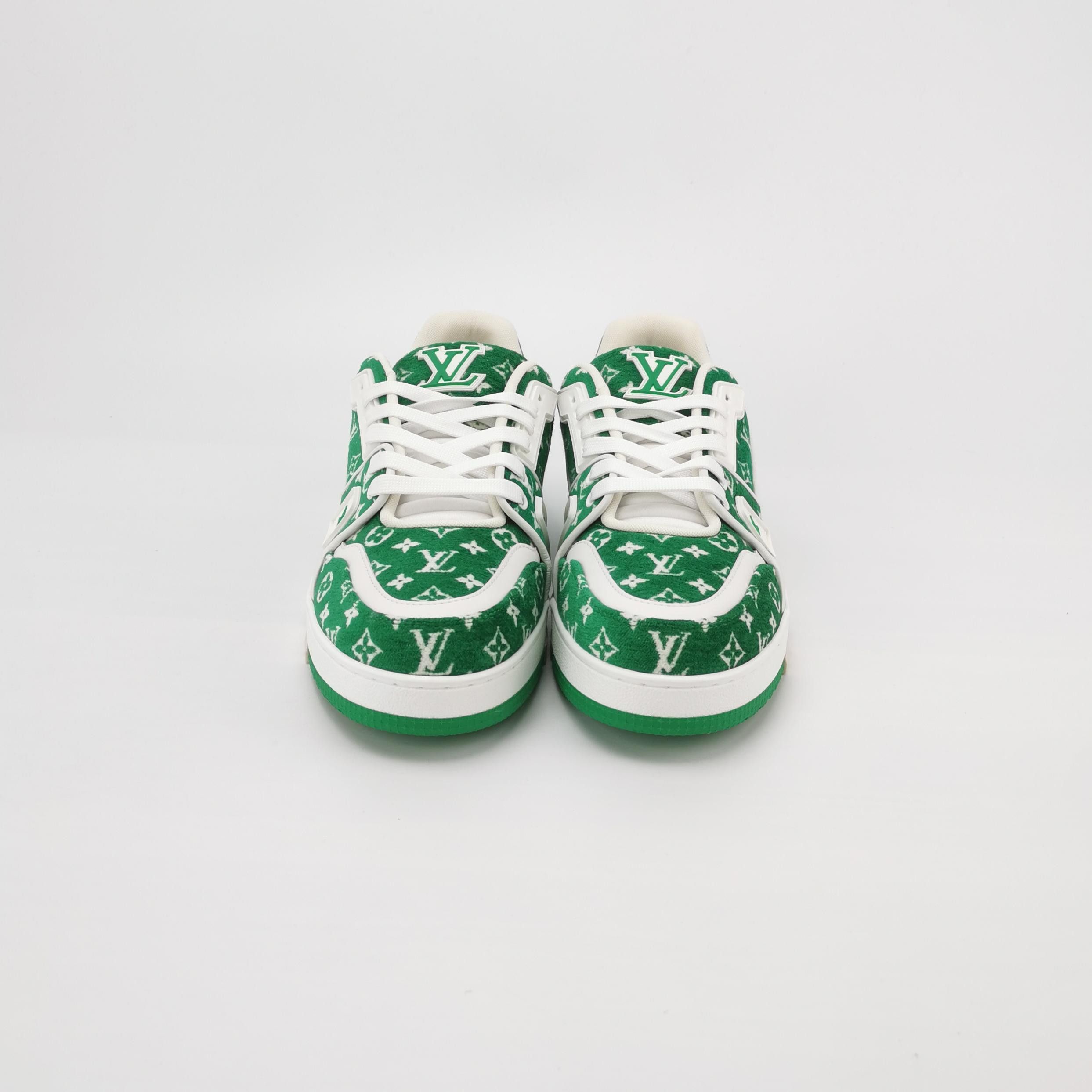 Louis Vuitton Louis Vuitton Green Monogram LV Trainer Size 42.5 Size US 9 / EU 42 - 3 Thumbnail