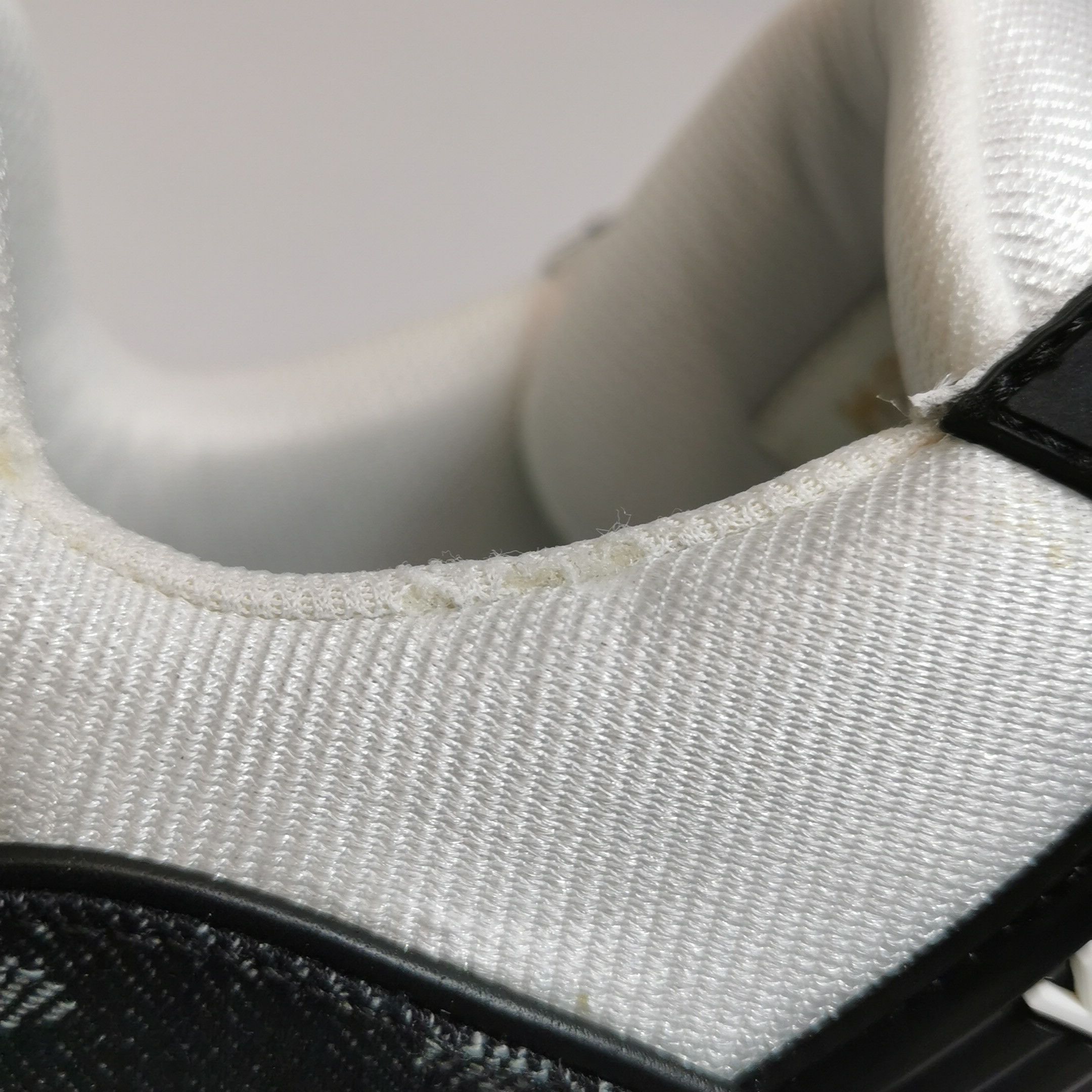 Louis Vuitton Louis Vuitton Monogram Denim Trainer Sneakers 41.5 Size US 8 / EU 41 - 9 Thumbnail