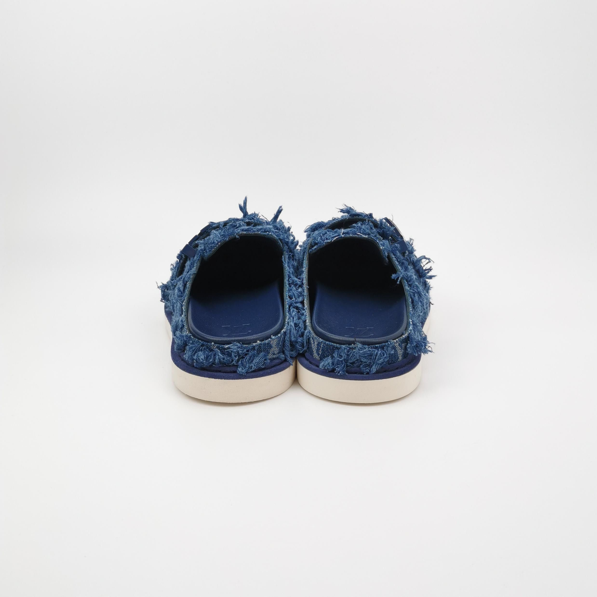Louis Vuitton Louis Vuitton Easy Distressed Monogram Slides 42.5 Size US 9 / EU 42 - 4 Thumbnail