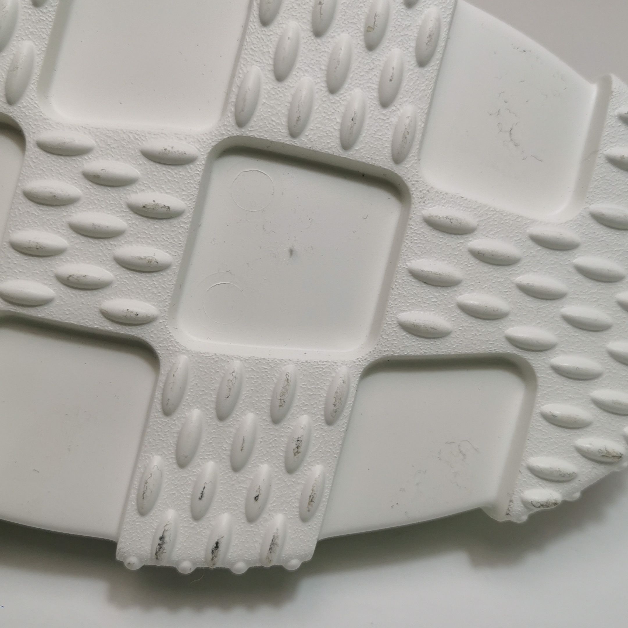 Louis Vuitton Louis Vuitton Space Lander Damier Sneakers 40.5 Size US 7 / EU 40 - 11 Thumbnail