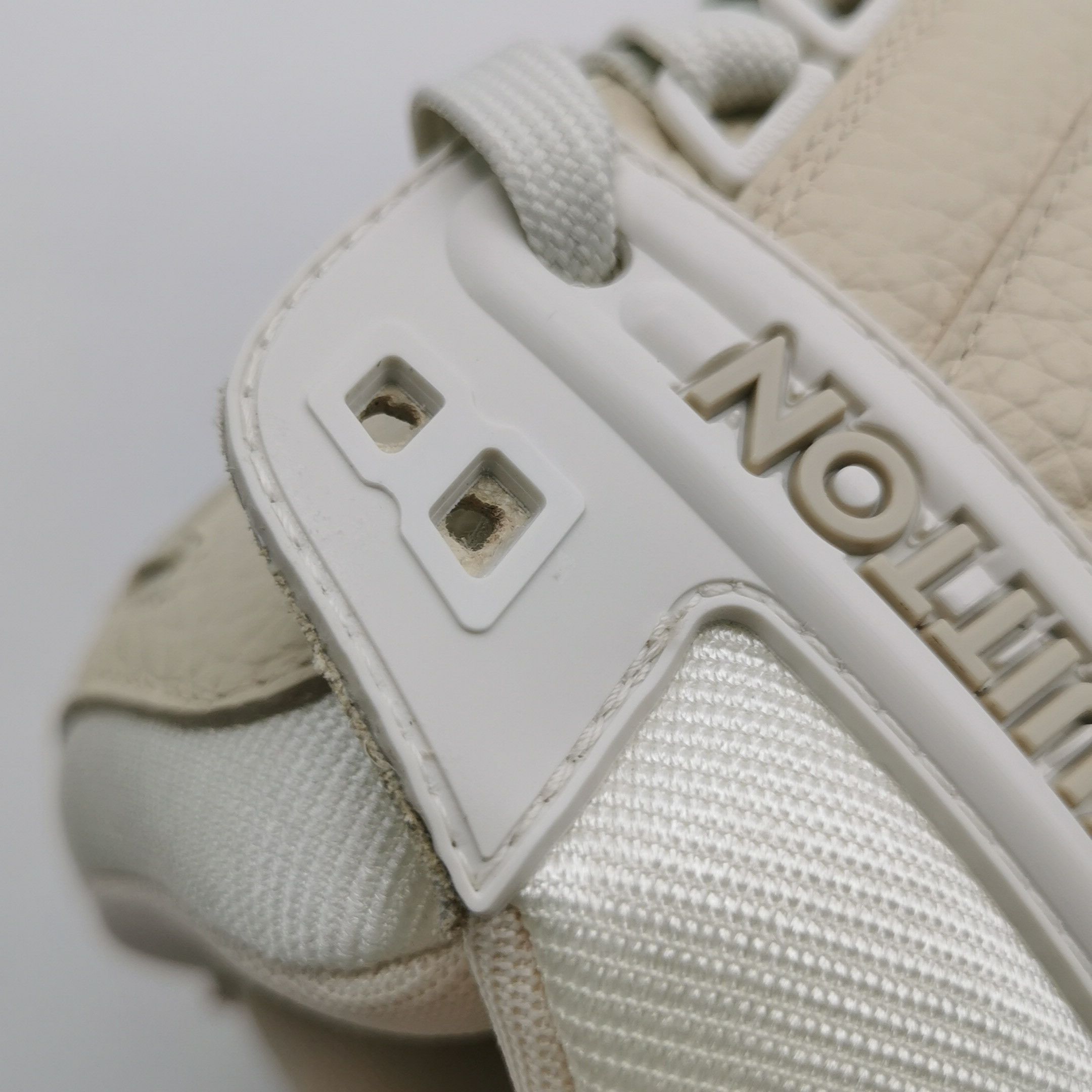 Louis Vuitton Louis Vuitton Monogram Trainer Sneakers 43.5 Size US 10 / EU 43 - 7 Thumbnail