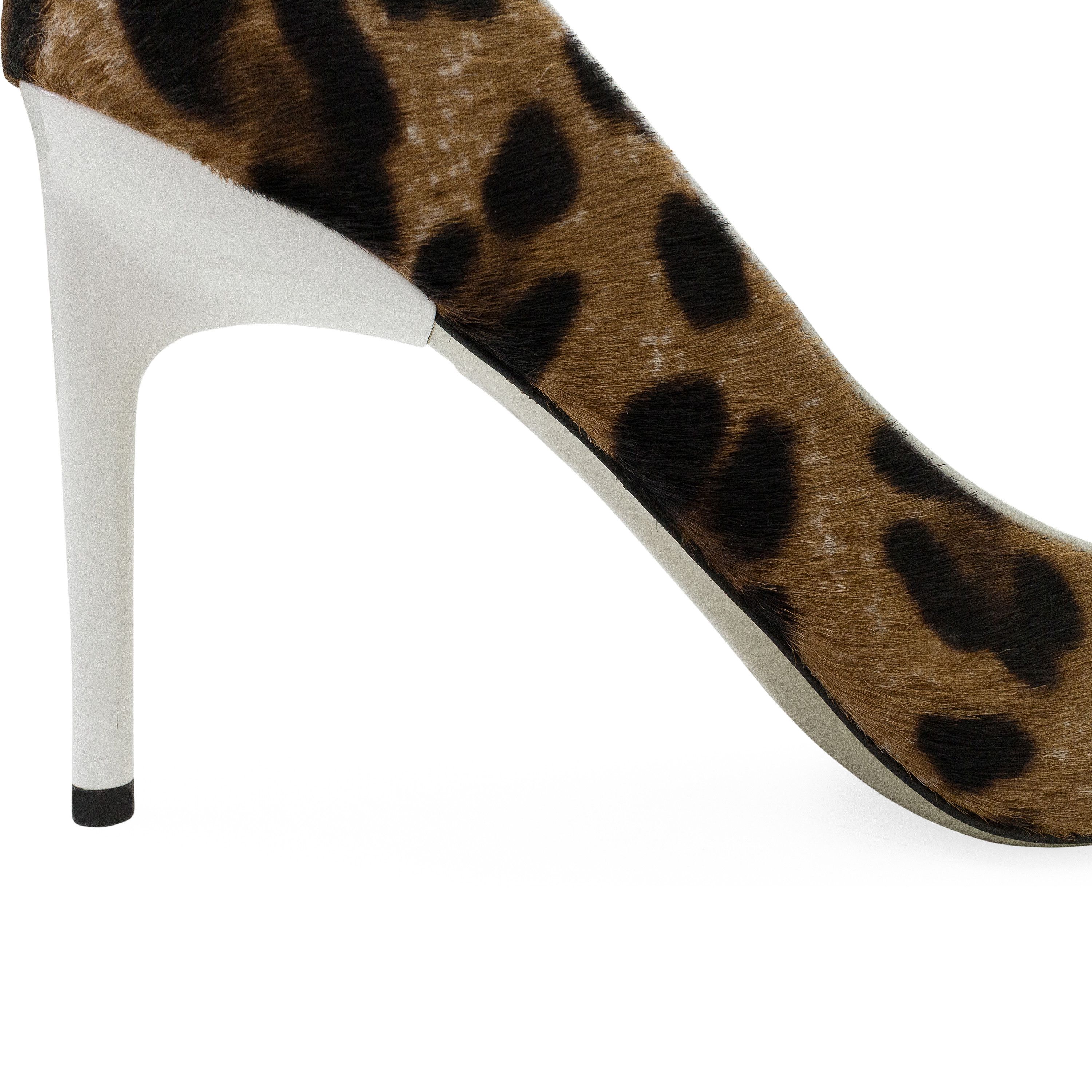 Jason Wu Jason Wu BROWN/WHITE LEOPARD HEELS SIZE 38 Size US 8 / IT 38 - 9 Thumbnail