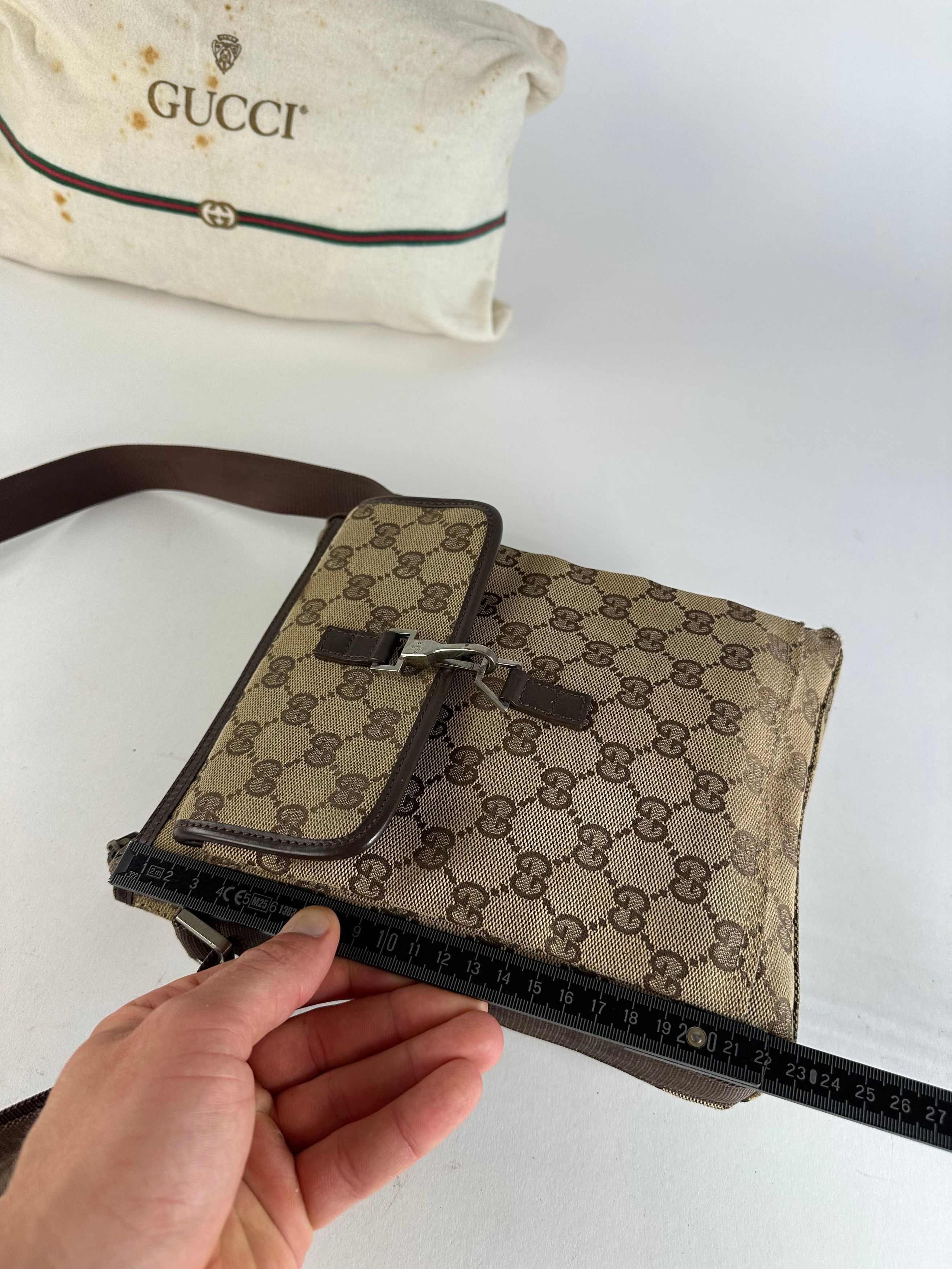 Gucci Vintage GG Monogram Canvas Leather Crossbody Messenger Bag B Size ONE SIZE - 14 Thumbnail