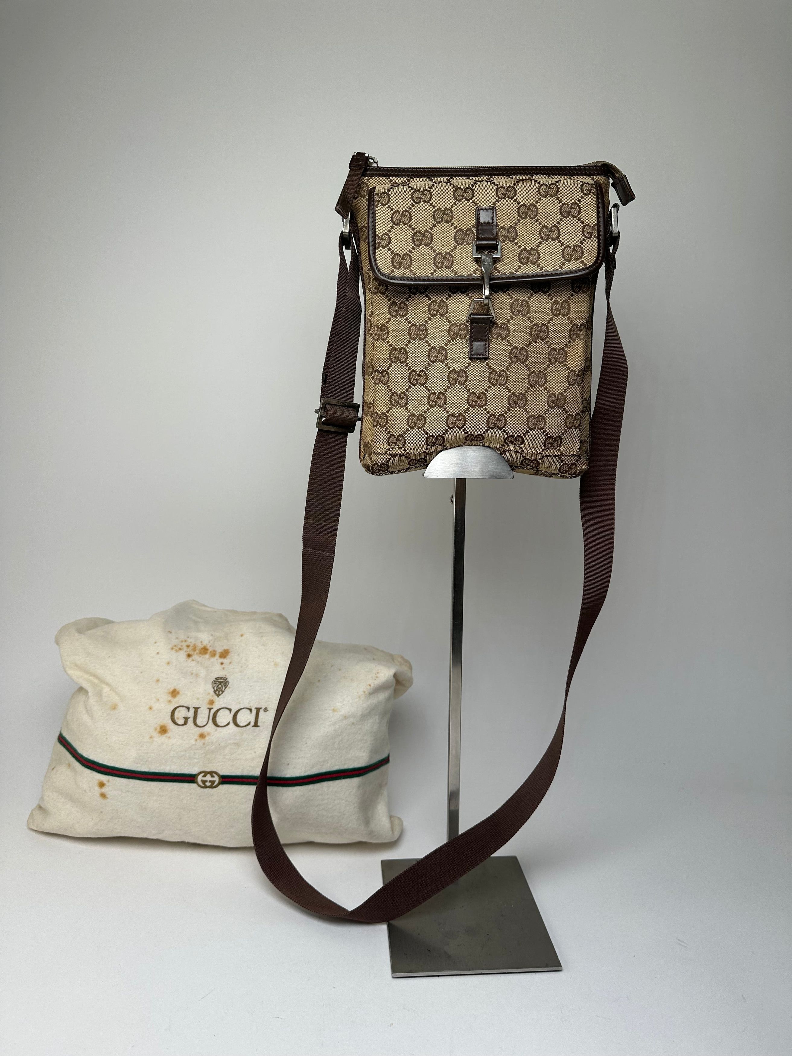 Gucci Vintage GG Monogram Canvas Leather Crossbody Messenger Bag B Size ONE SIZE - 8 Thumbnail