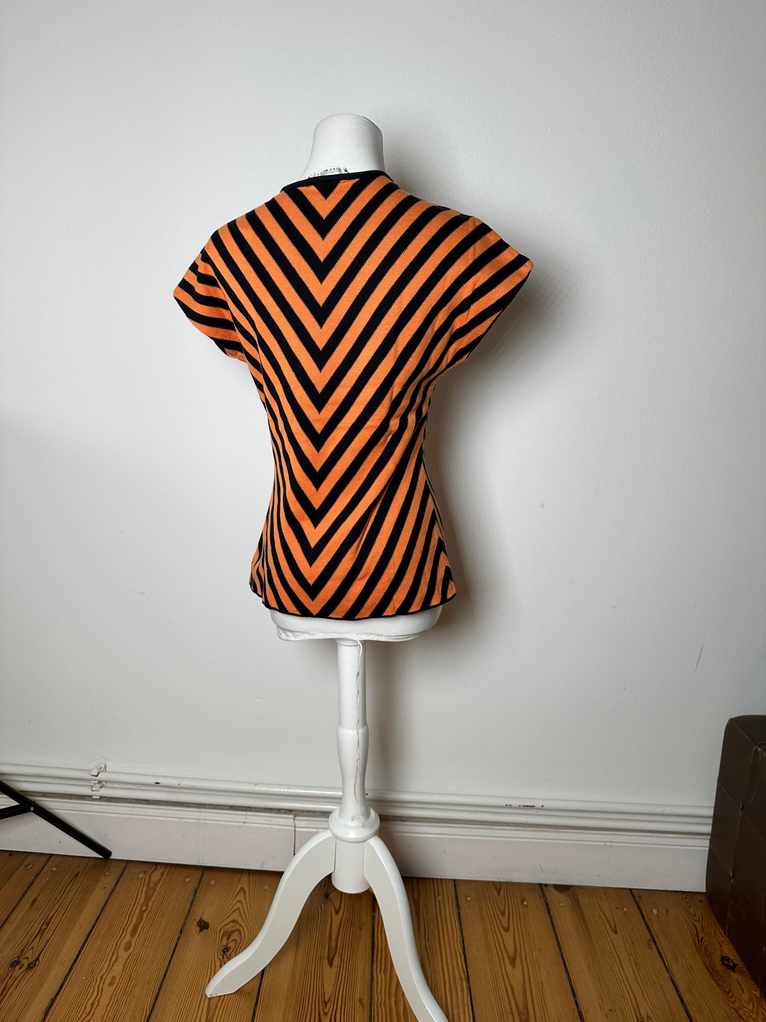 Givenchy Vintage Chevron Striped Sleeveless Top Orange Black M Size M / US 6-8 / IT 42-44 - 4 Thumbnail