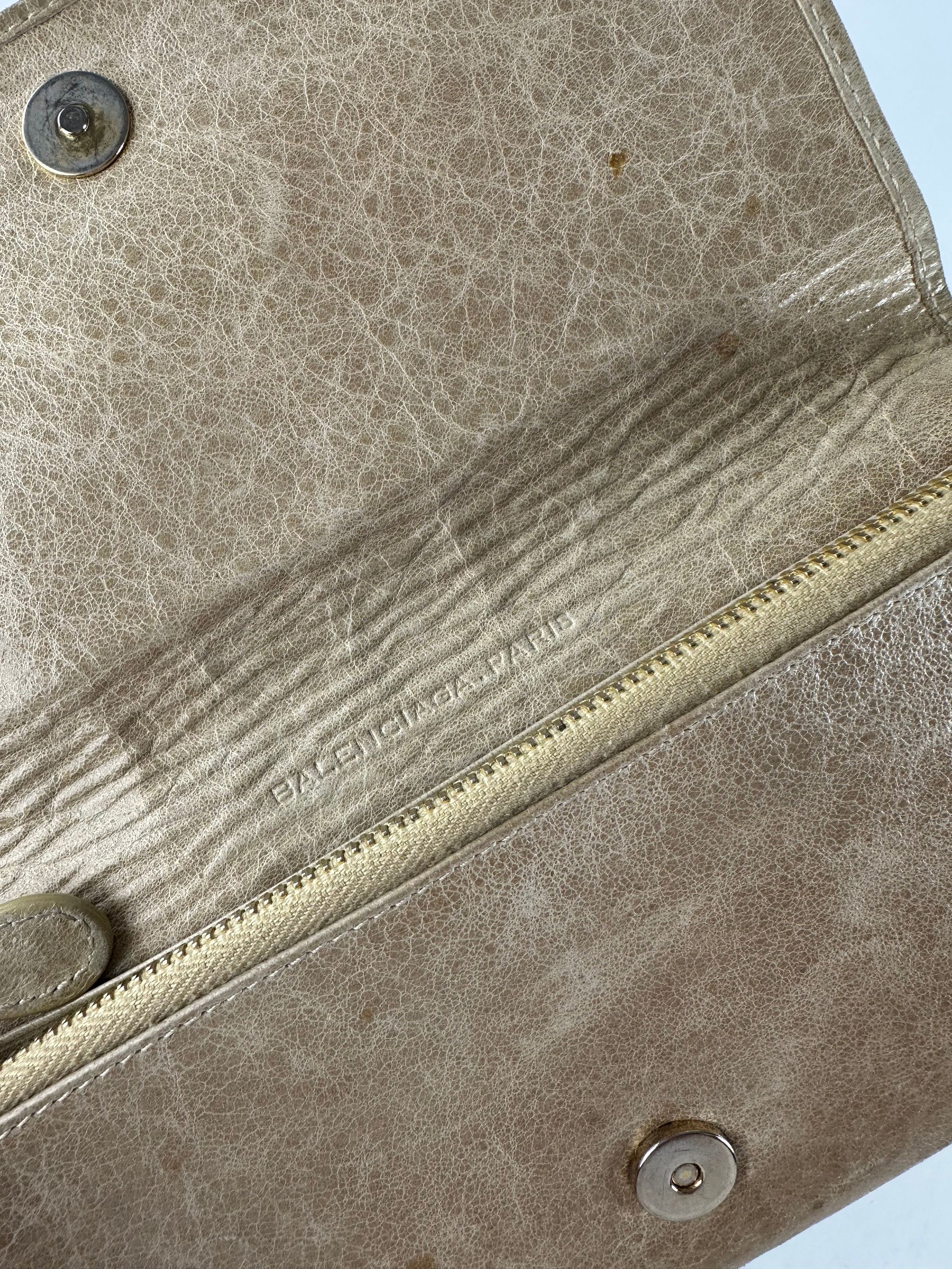 Balenciaga Vintage City Leather Long Wallet Beige Size ONE SIZE - 7 Thumbnail