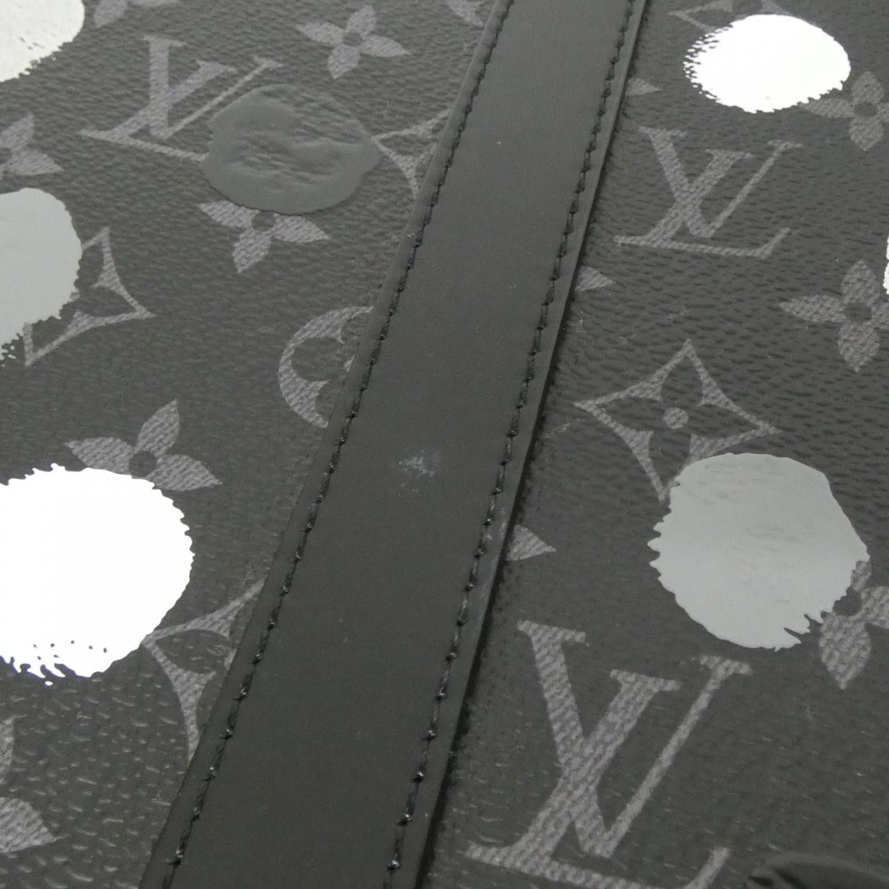 Louis Vuitton Louis Vuitton Louis Vuitton Monogram Eclipse Sac Plat Bag Limited Textile Tote Bag M46404 DUTY FREE for USA Size ONE SIZE - 3 Thumbnail