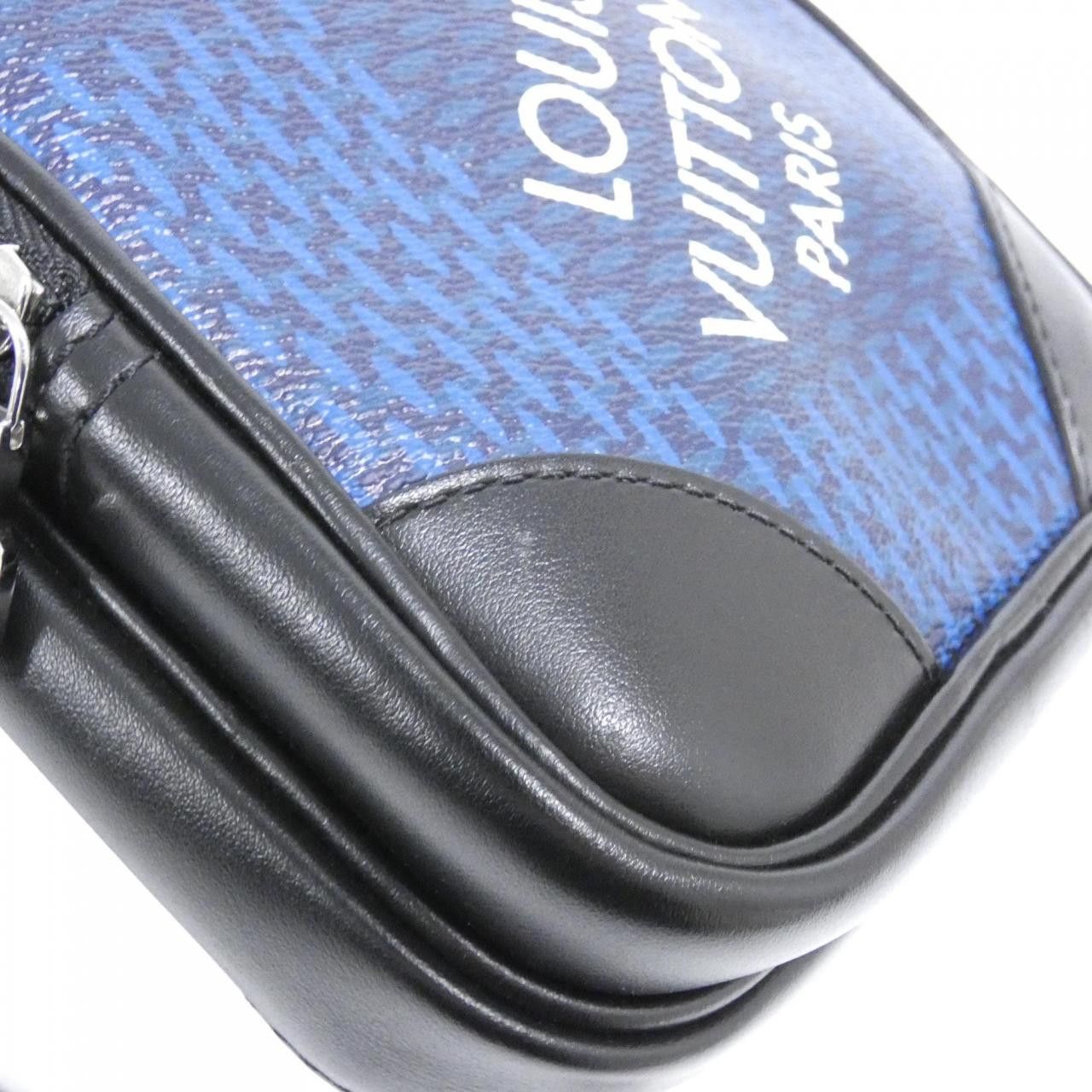 Louis Vuitton Louis Vuitton Louis Vuitton Damier Graphite 3D Amazon Sling Bag Shoulder Bag Textile Shoulder Bag N50011 DUTY FREE for USA Size ONE SIZE - 4 Thumbnail