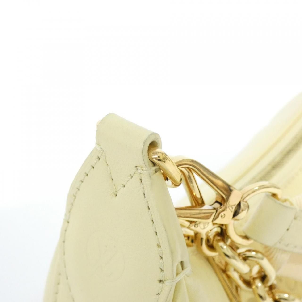 Louis Vuitton Louis Vuitton Louis Vuitton Bubblegram Over The Moon Calf Shoulder Bag Leather Shoulder Bag M59823 DUTY FREE for USA Size ONE SIZE - 3 Thumbnail