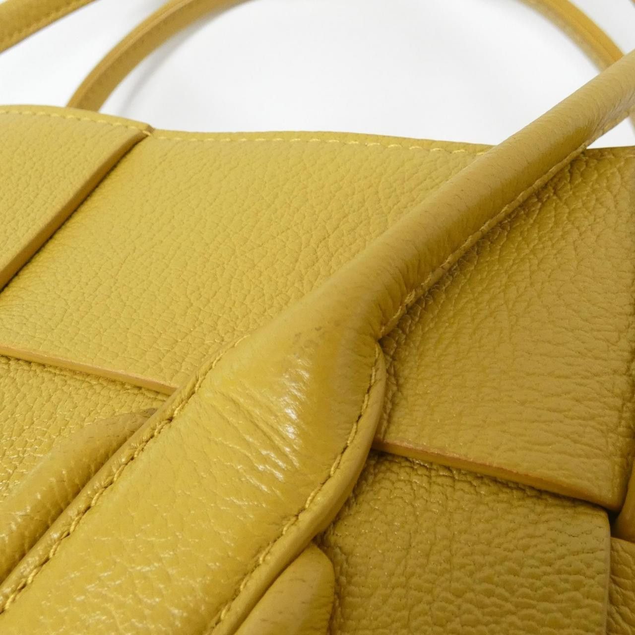 Bottega Veneta Bottega Veneta Bottega Veneta Goat Shoulder Bag Leather Crossbody Bag 600606VA981 DUTY FREE for USA Size ONE SIZE - 7 Thumbnail