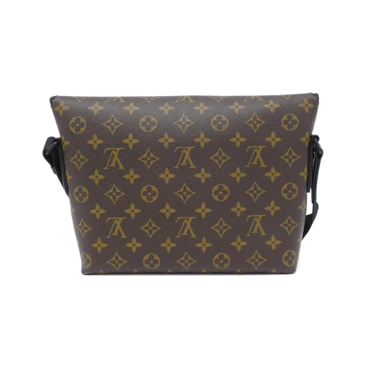 Louis Vuitton Louis Vuitton Louis Vuitton Magnetic Messenger Monogram Macassar Shoulder Bag Textile Shoulder Bag M45557 DUTY FREE for USA Size ONE SIZE - 2 Thumbnail