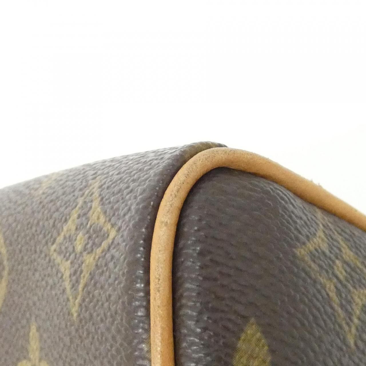 Louis Vuitton Louis Vuitton Louis Vuitton Monogram Bag Textile Shoulder Bag M51900 DUTY FREE for USA Size ONE SIZE - 3 Thumbnail