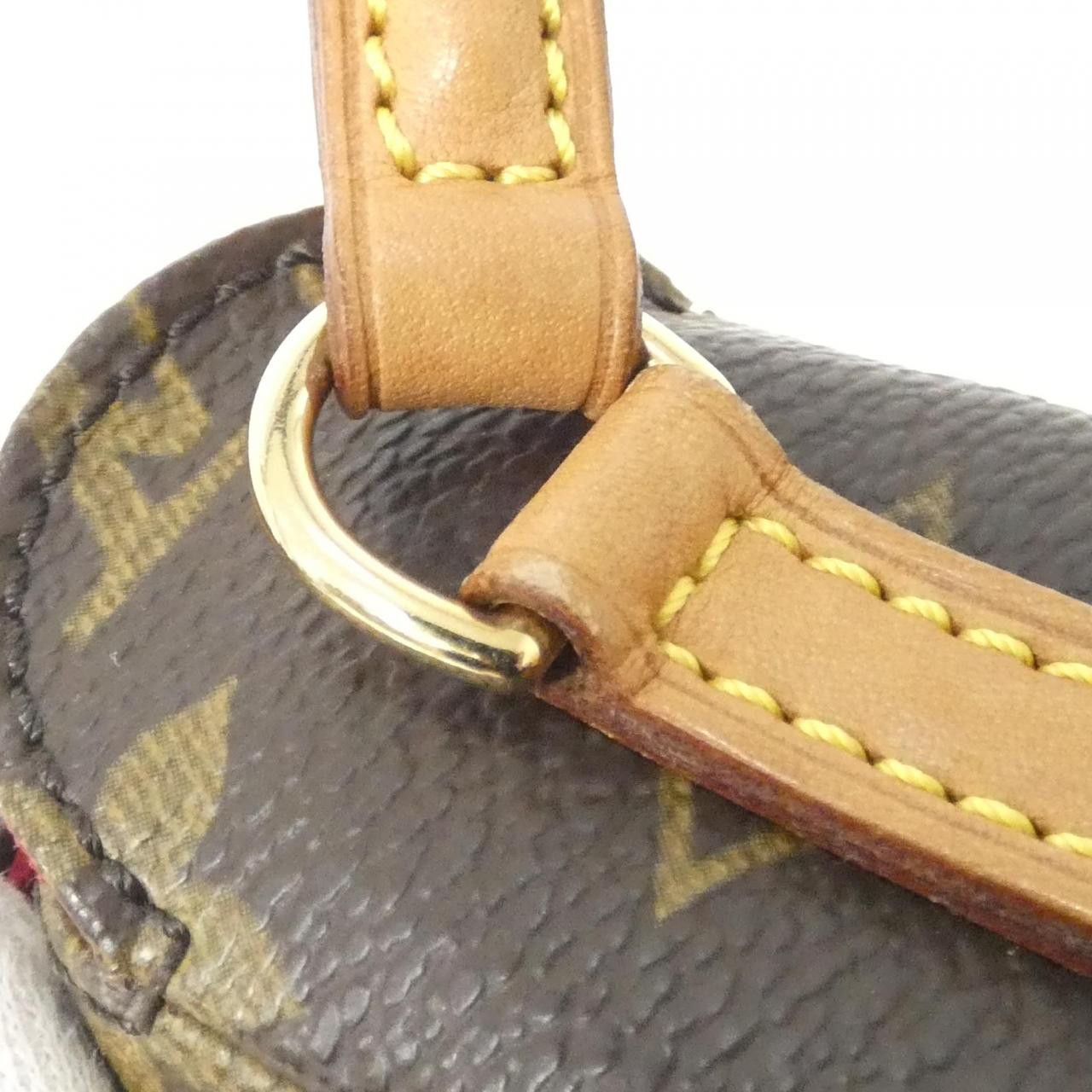 Louis Vuitton Louis Vuitton Louis Vuitton Monogram Bag Textile Shoulder Bag M51900 DUTY FREE for USA Size ONE SIZE - 6 Thumbnail
