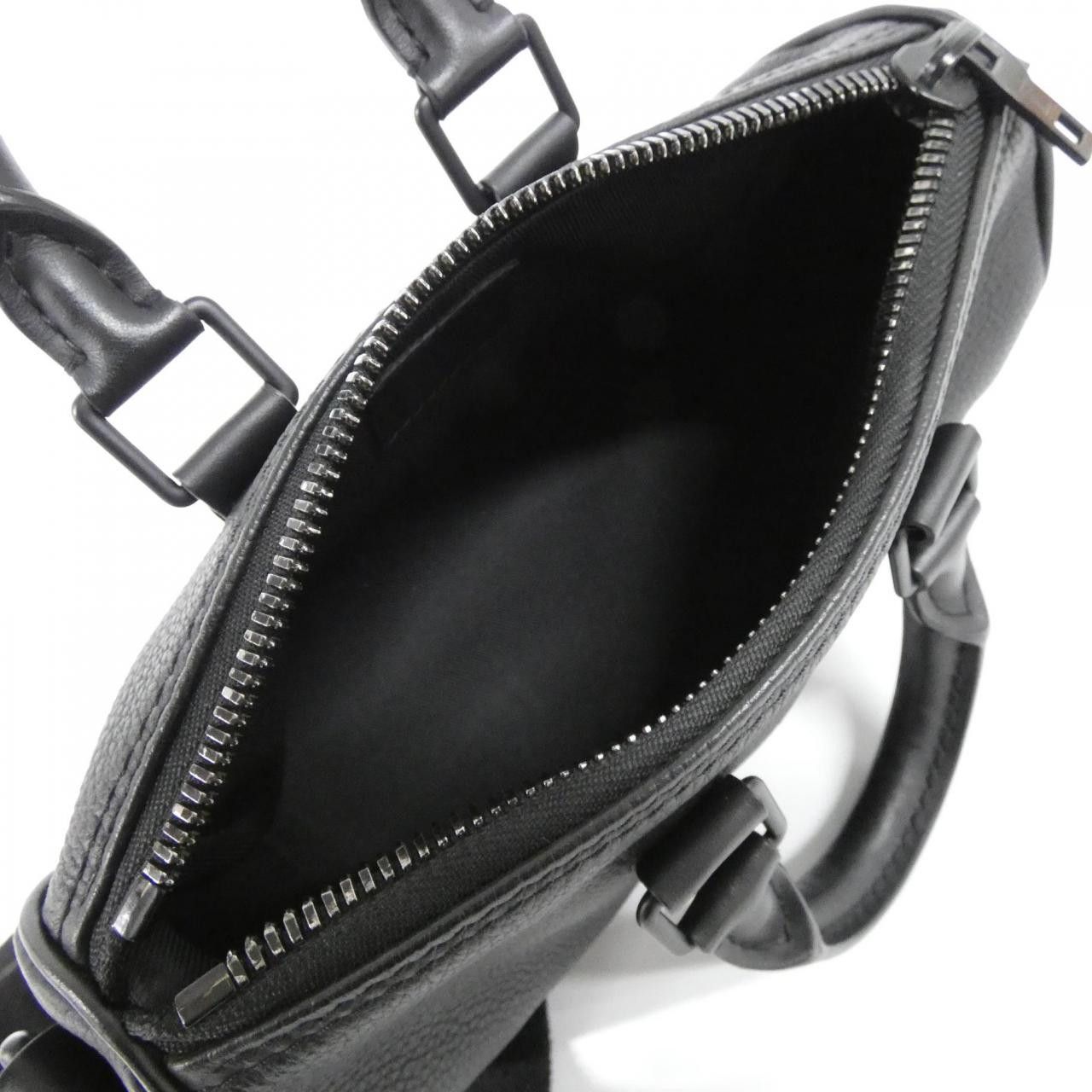 Louis Vuitton Louis Vuitton Louis Vuitton LV Aerogram Boston Bag Leather Travel Bag M80950 DUTY FREE for USA Size ONE SIZE - 8 Thumbnail