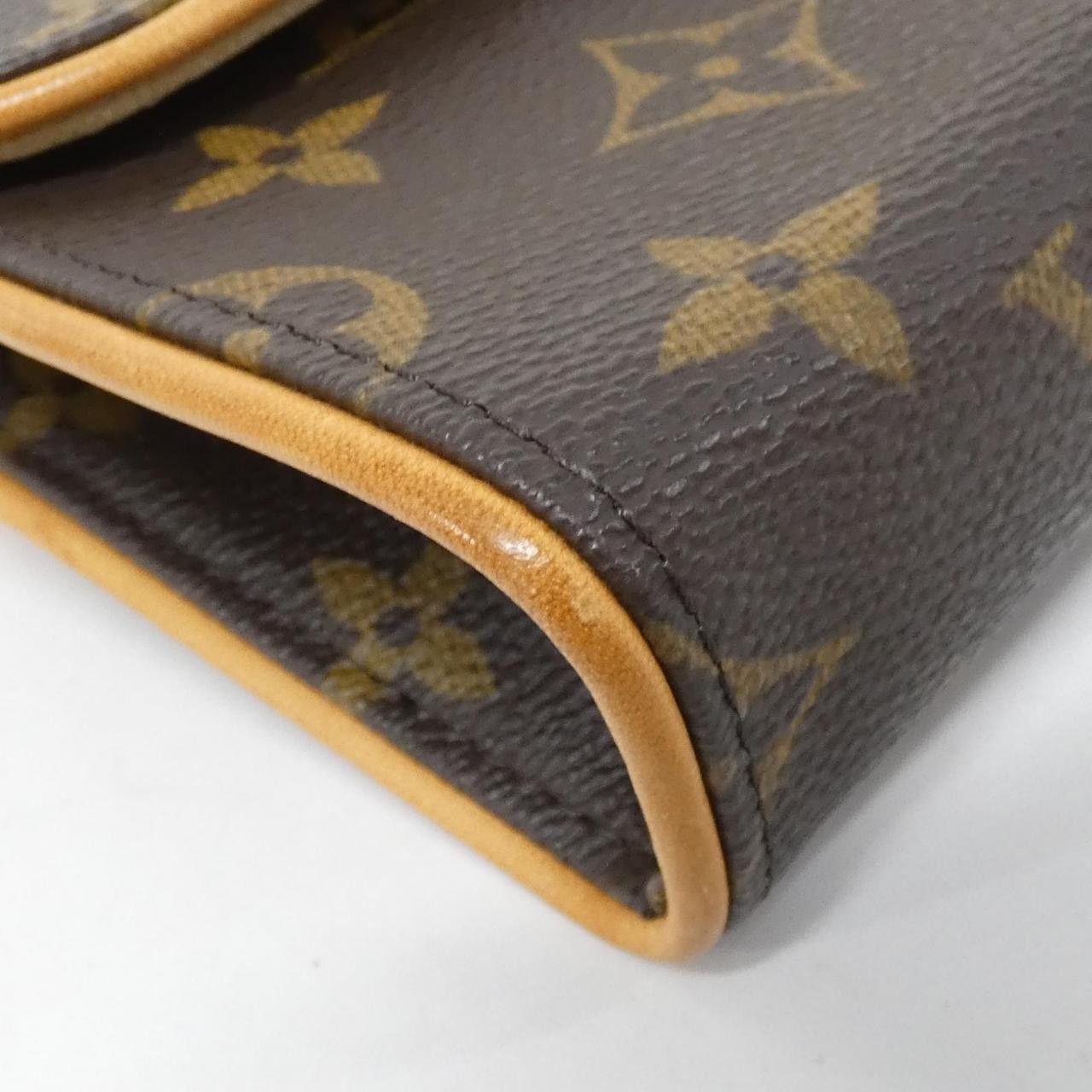 Louis Vuitton Louis Vuitton Louis Vuitton Pochette Florentine Monogram Waist Bag Textile Belt Bag M51855+M67305 DUTY FREE for USA Size ONE SIZE - 3 Thumbnail