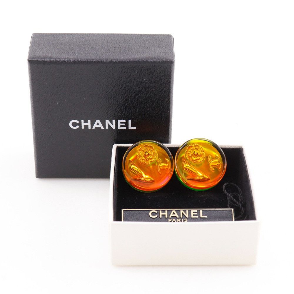 Chanel Chanel Chanel Coco Mark Camellia Clip Earrings Plastic / Synthetic Earrings DUTY FREE for USA Size ONE SIZE - 7 Thumbnail