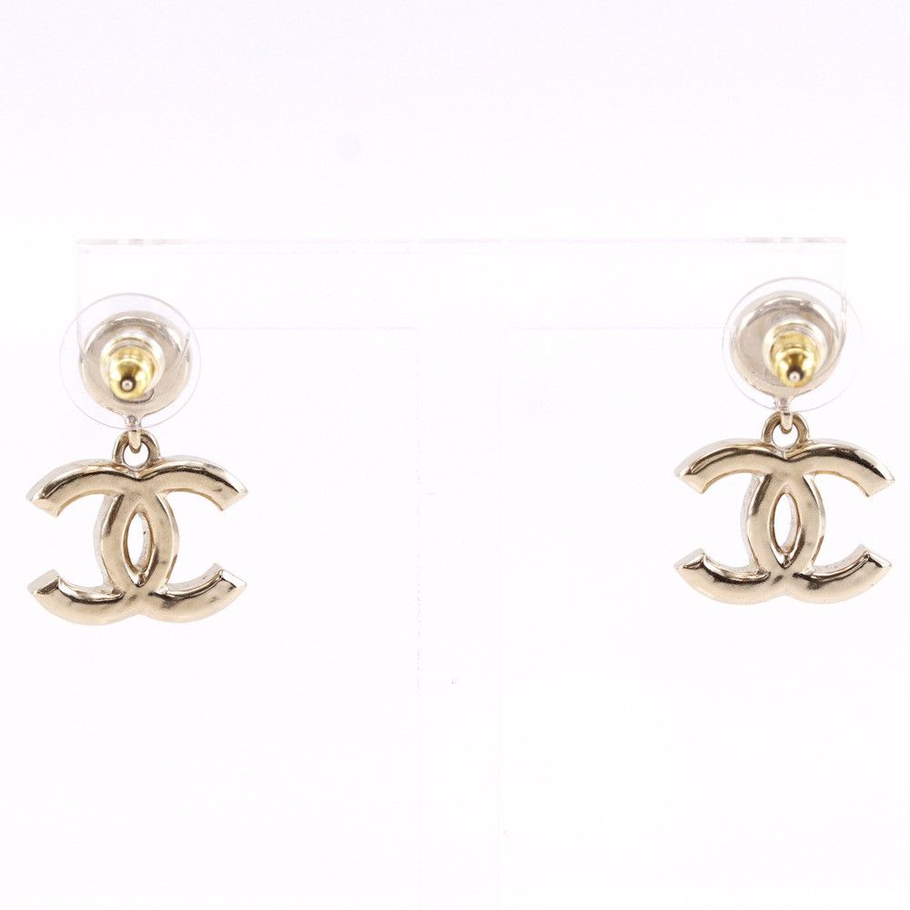 Chanel Chanel Chanel Logo Coco Mark Earrings Metal Earrings A25P DUTY FREE for USA Size ONE SIZE - 3 Thumbnail