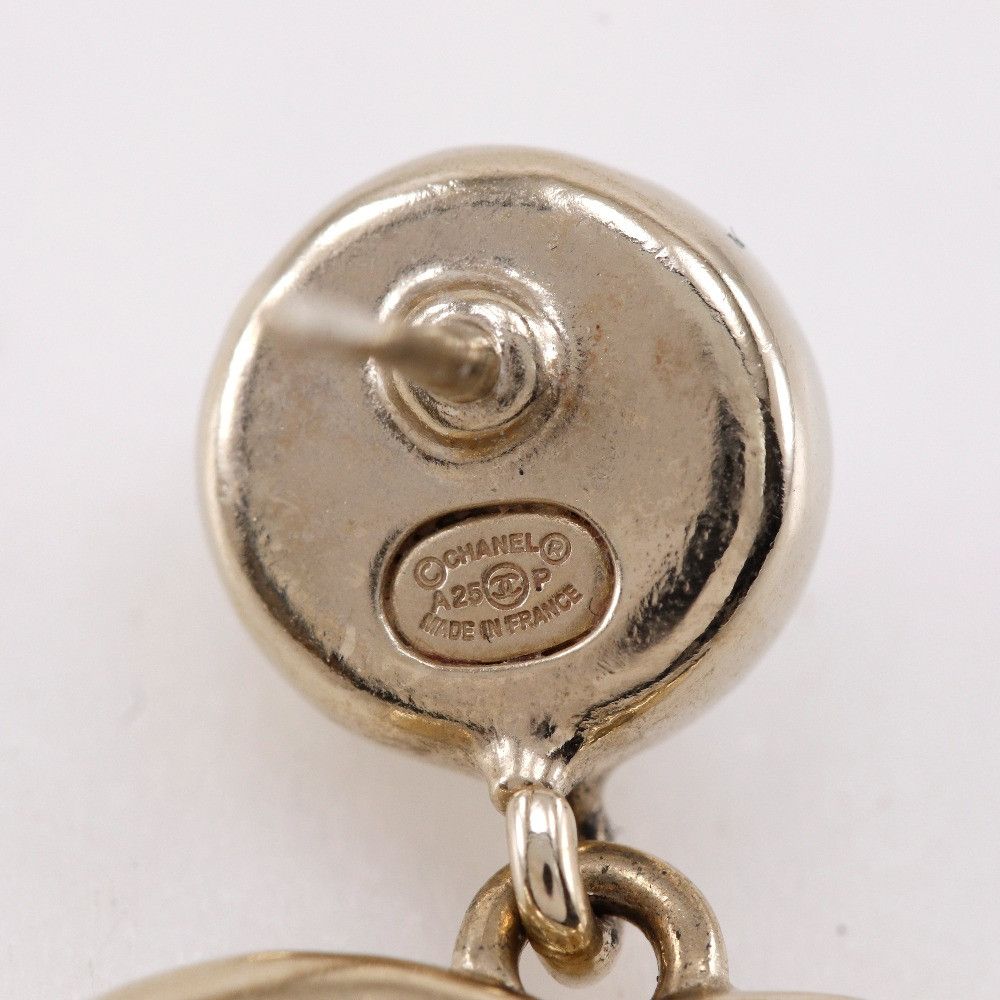 Chanel Chanel Chanel Logo Coco Mark Earrings Metal Earrings A25P DUTY FREE for USA Size ONE SIZE - 6 Thumbnail