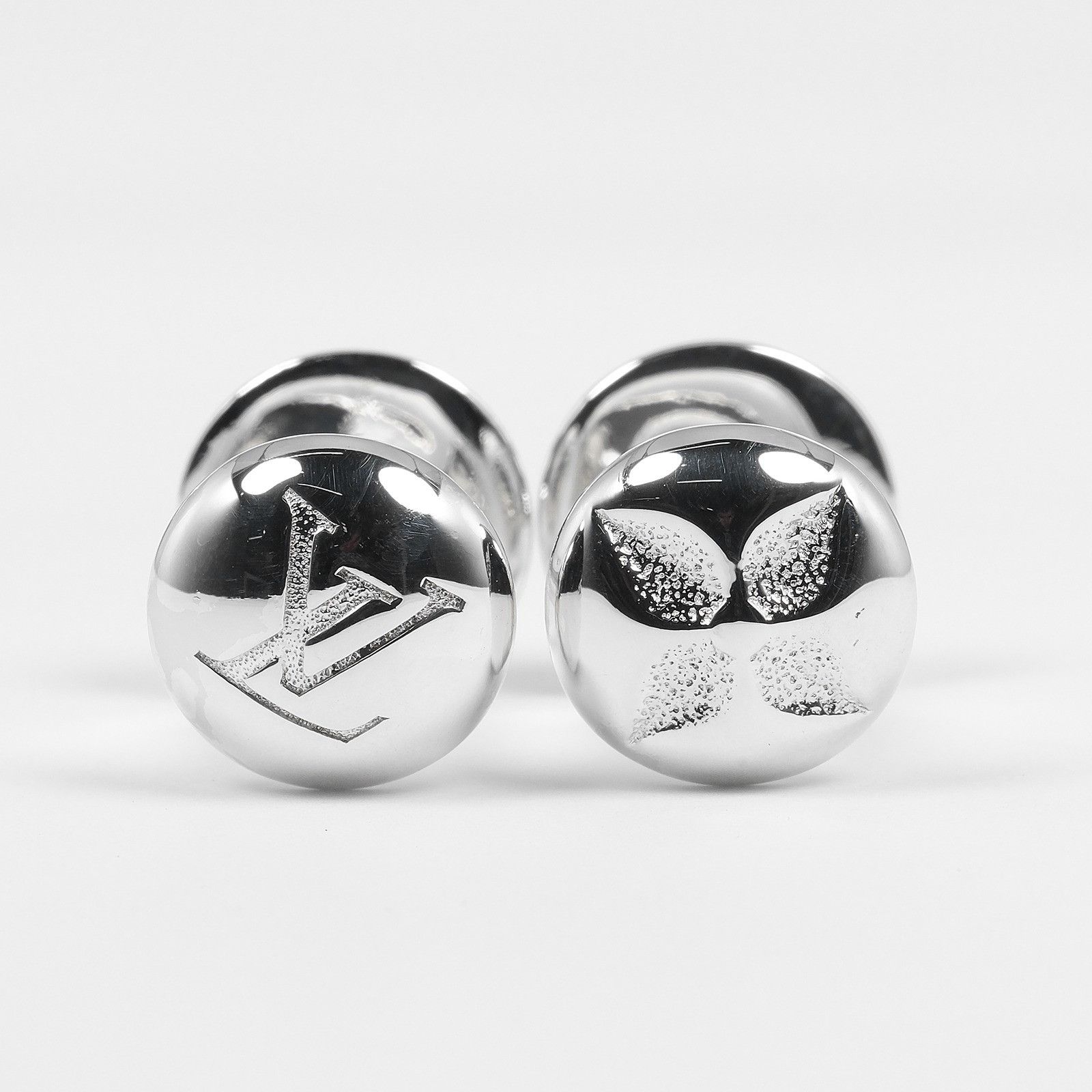 Louis Vuitton Louis Vuitton Louis Vuitton Boutons De Manchette Crew Silver Cufflinks Precious Metal Cufflinks M65059 DUTY FREE for USA Size ONE SIZE - 5 Thumbnail
