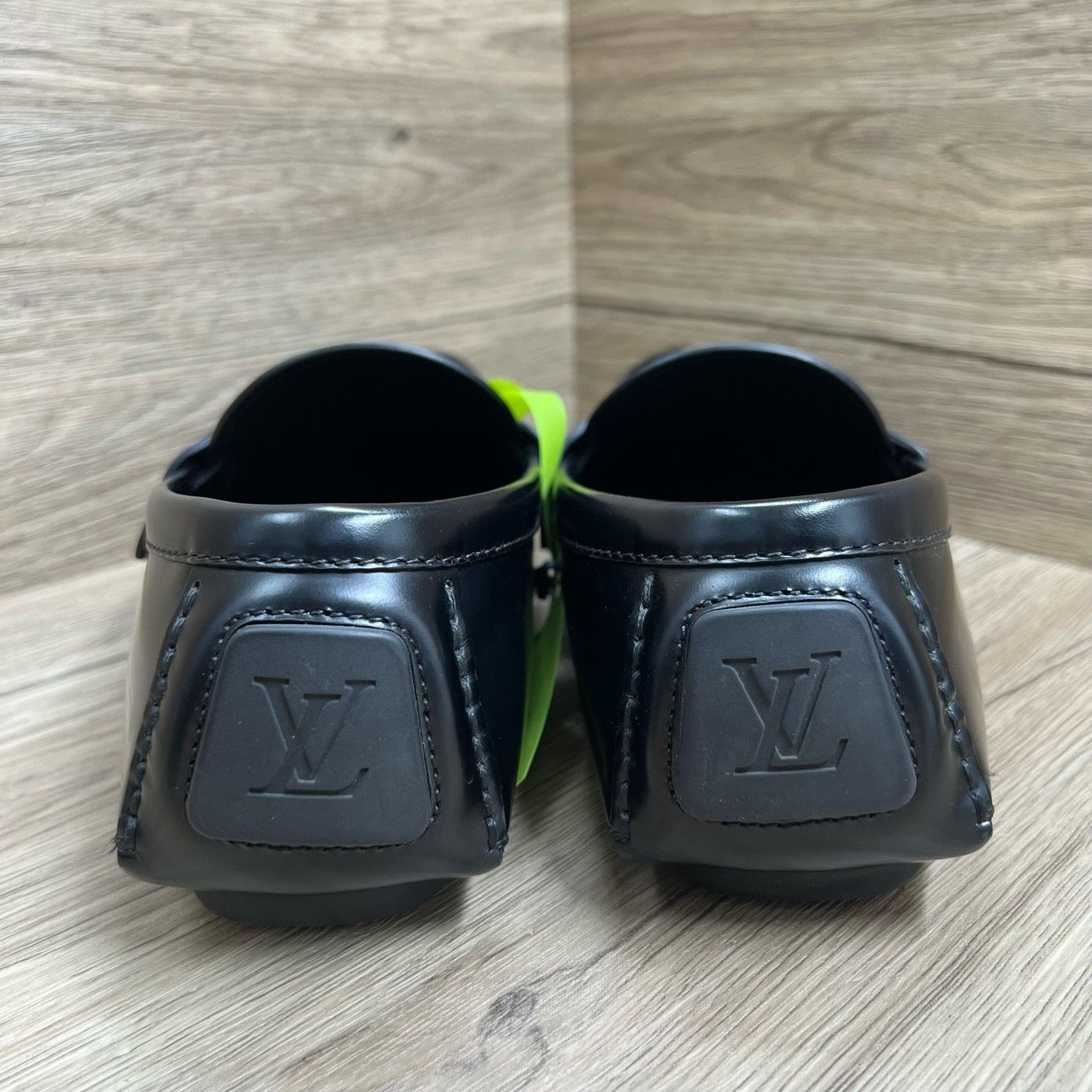 Louis Vuitton Louis Vuitton Black Lowtop Sneakers 8 Men Size US 8 / EU 41 - 4 Thumbnail