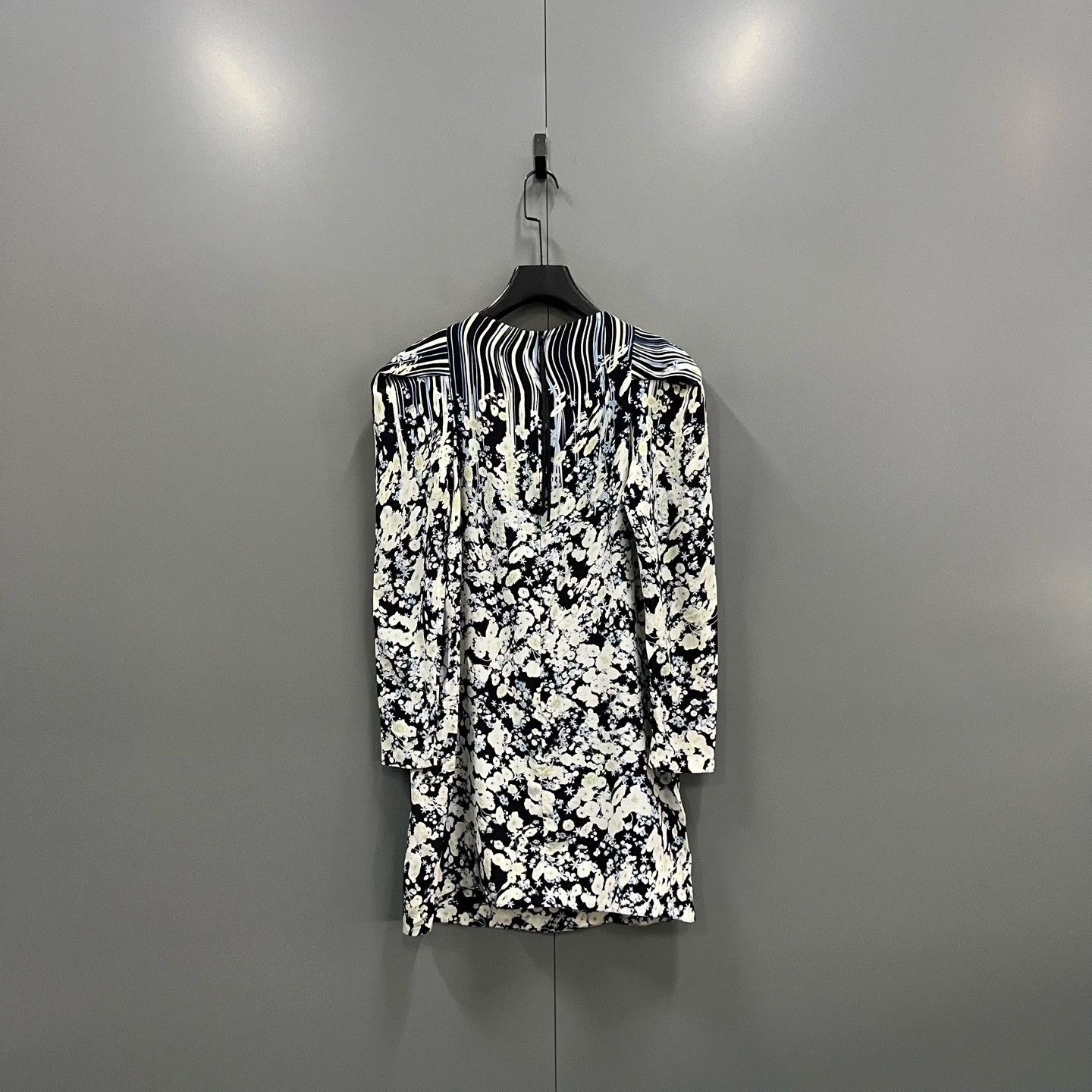 DOROTHEE SCHUMACHER Dorothee Schumacher Floral Dress us_2 Women Size XS / US 0-2 / IT 36-38 - 2 Thumbnail
