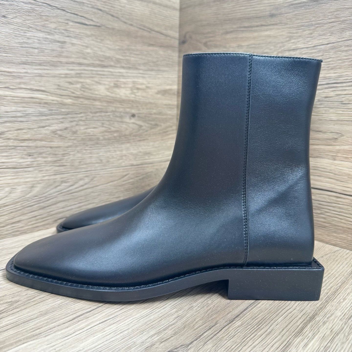 Balenciaga Balenciaga Boots us_7-5 Women Size US 7.5 / IT 37.5 - 2 Thumbnail