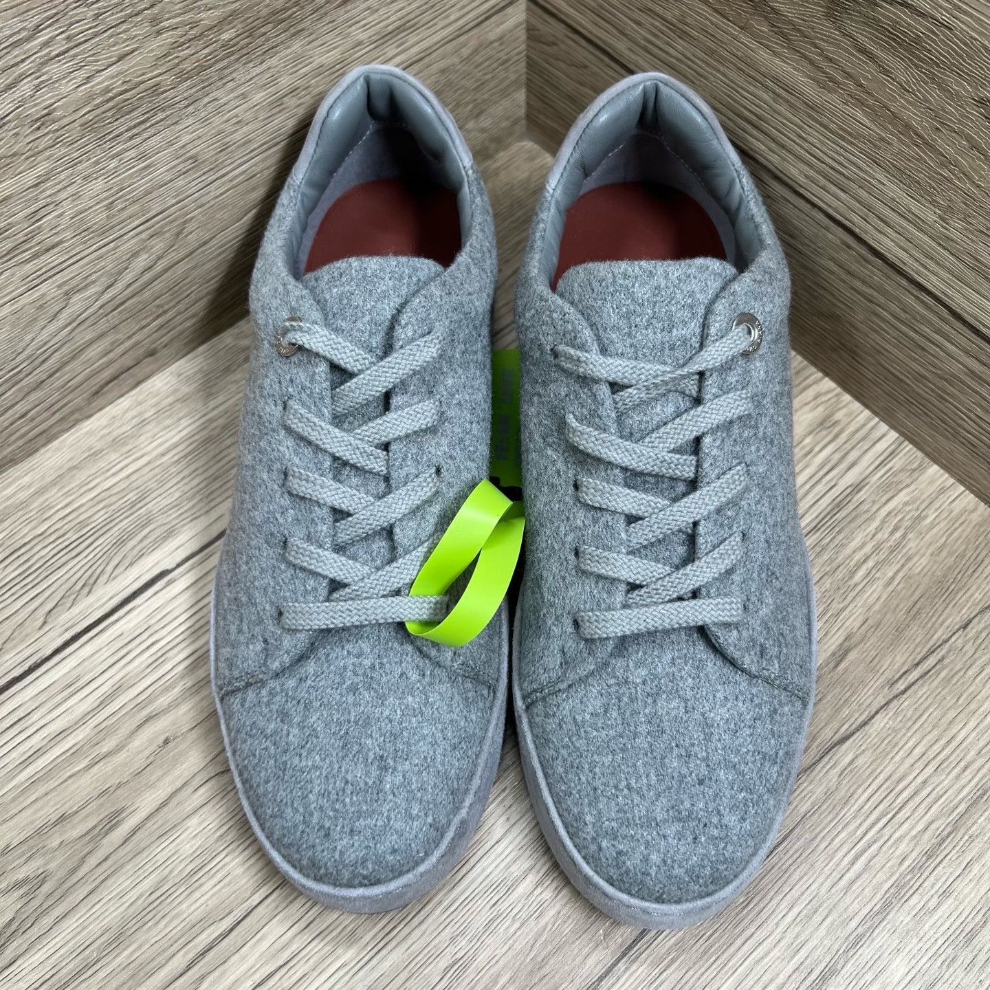Loro Piana Loro Piana Gray Lowtop Sneakers us_7 Women Size US 7 / IT 37 - 3 Thumbnail