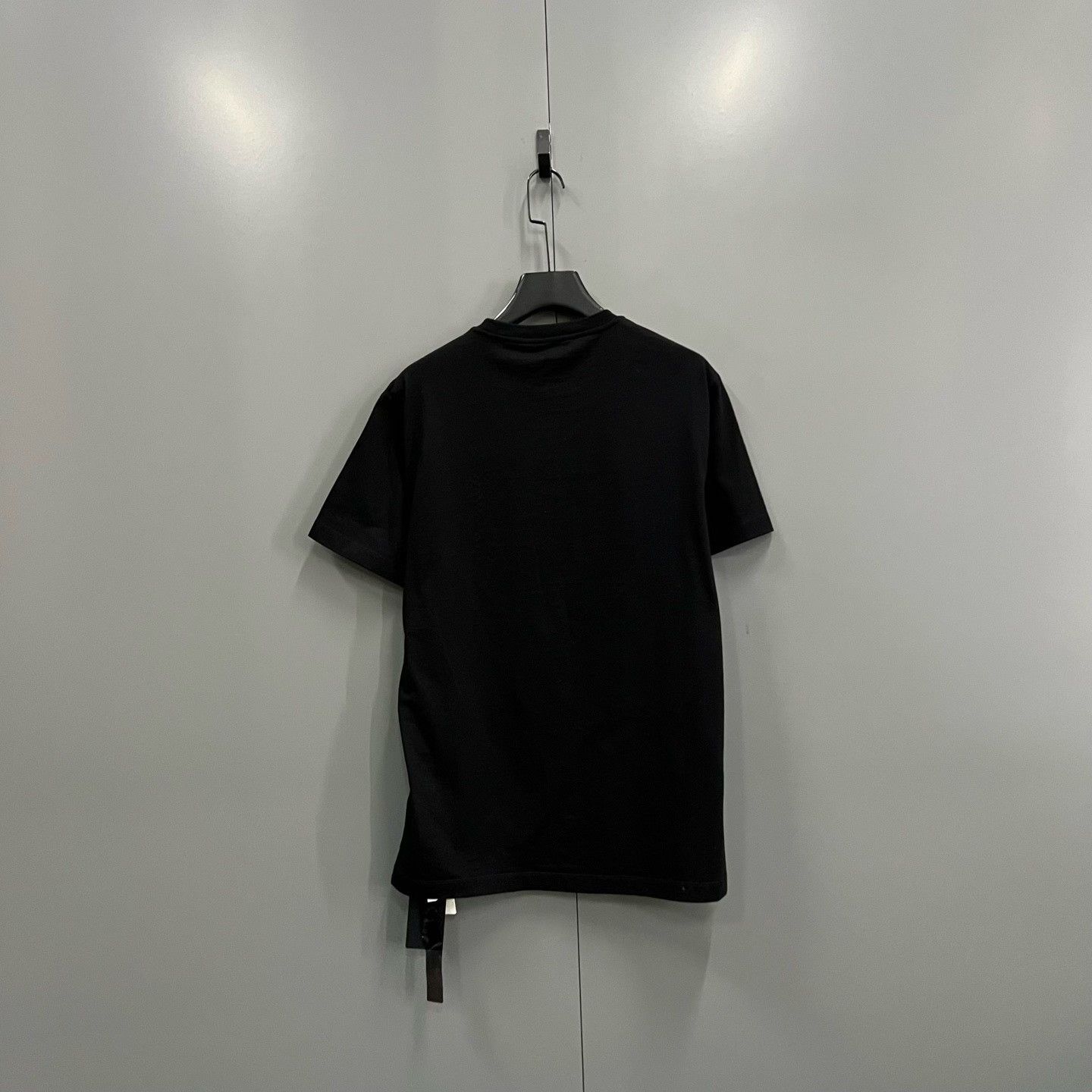 Versace Versace Retro Embroidered Black T-Shirt xl Men Size US XL / EU 56 / 4 - 3 Thumbnail