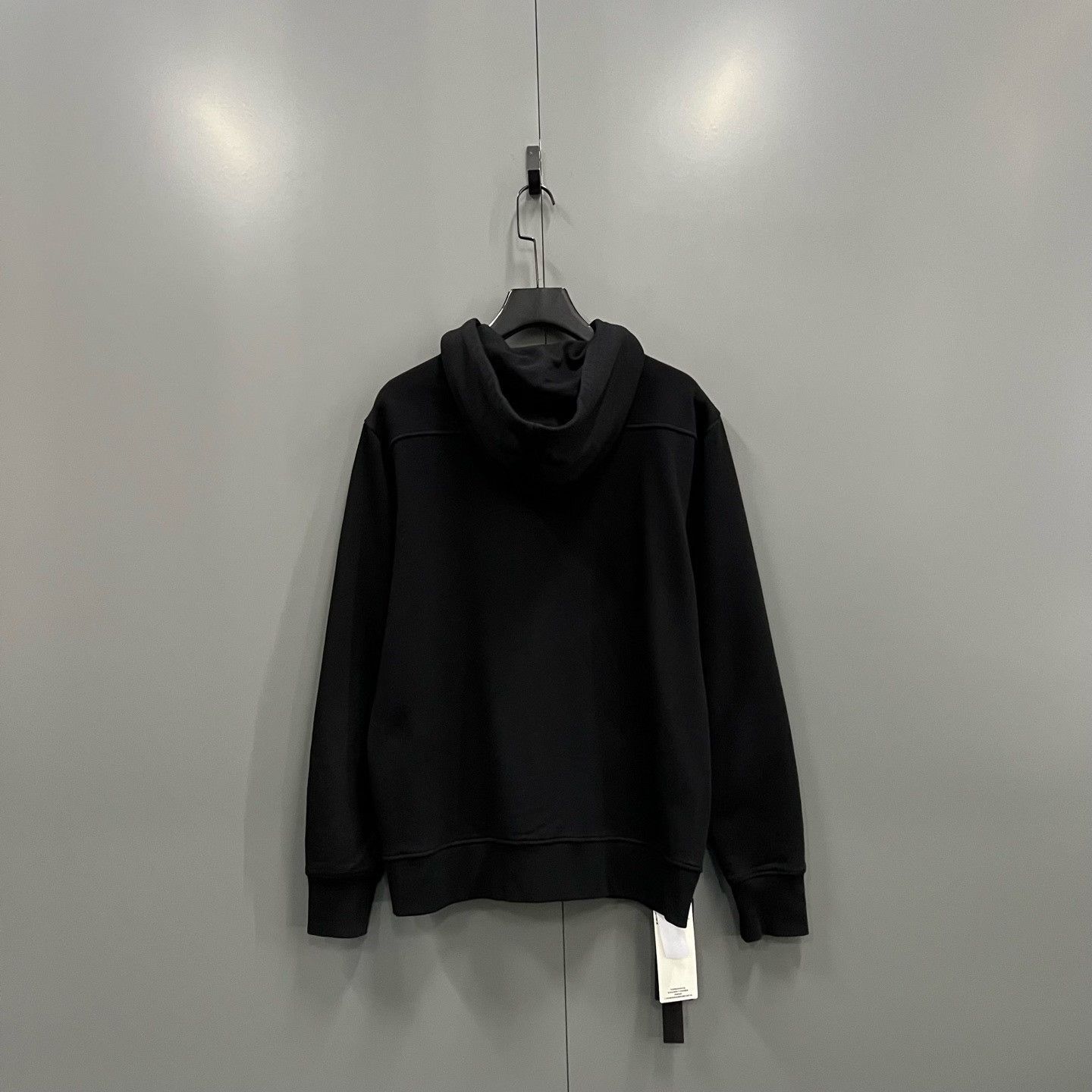 Alexander McQueen Alexander McQueen Embroidered Hoodie l Men Size US L / EU 52-54 / 3 - 3 Thumbnail