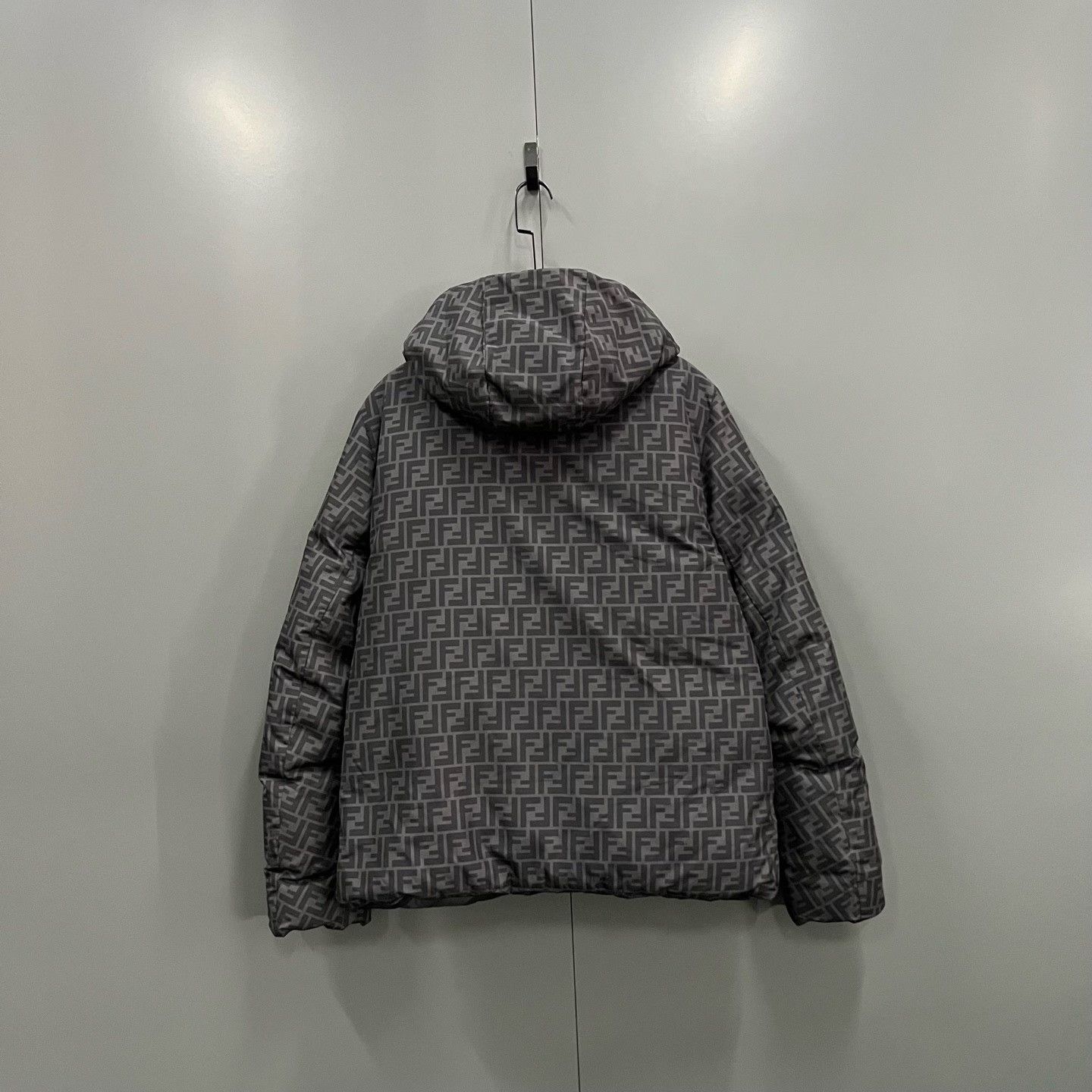 Fendi Fendi Light Jacket l Men Size US L / EU 52-54 / 3 - 2 Thumbnail