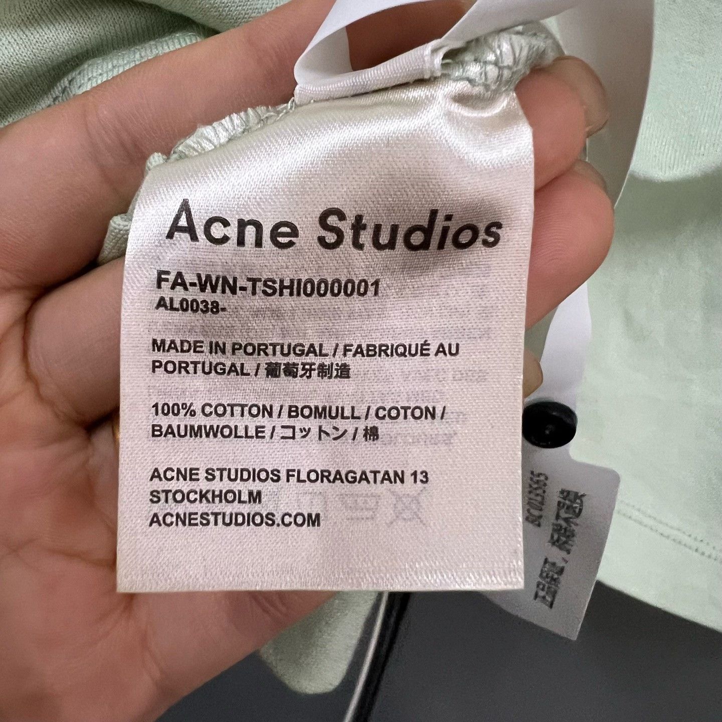 Acne Studios Acne Studios Embroidered T-Shirt S Women Size S / US 4 / IT 40 - 4 Thumbnail