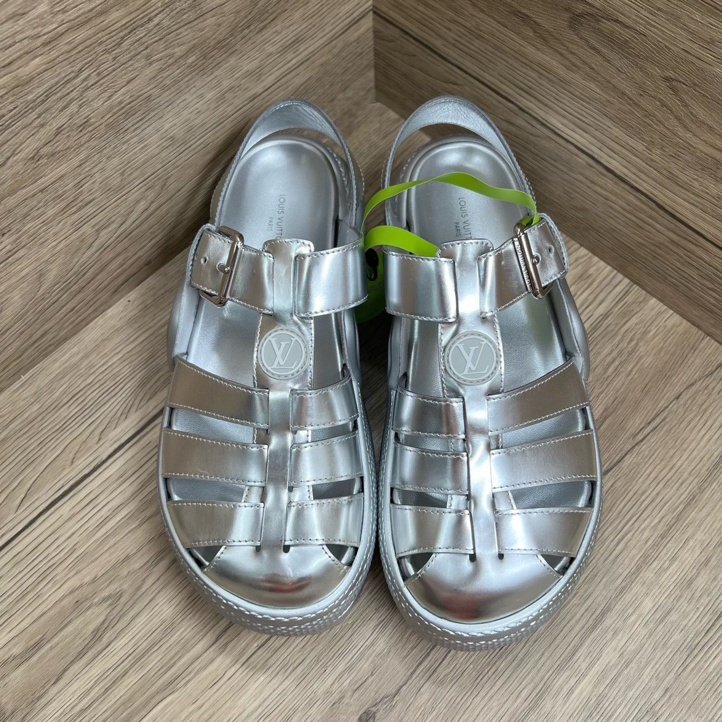 Louis Vuitton Louis Vuitton Silver Sandals us_6 Women Size US 6 / IT 36 - 2 Thumbnail
