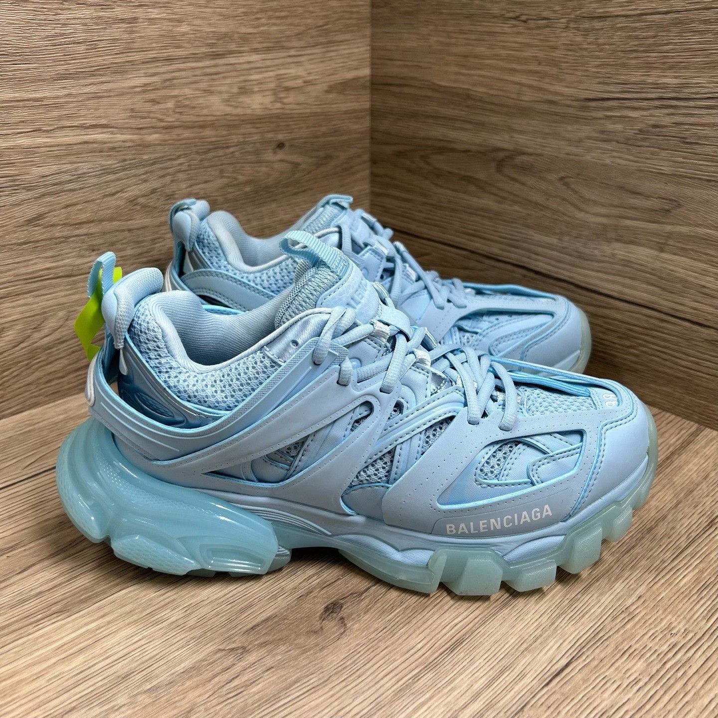 Balenciaga Balenciaga Blue Lowtop Sneakers us_8 Women Size US 8 / IT 38 - 4 Thumbnail