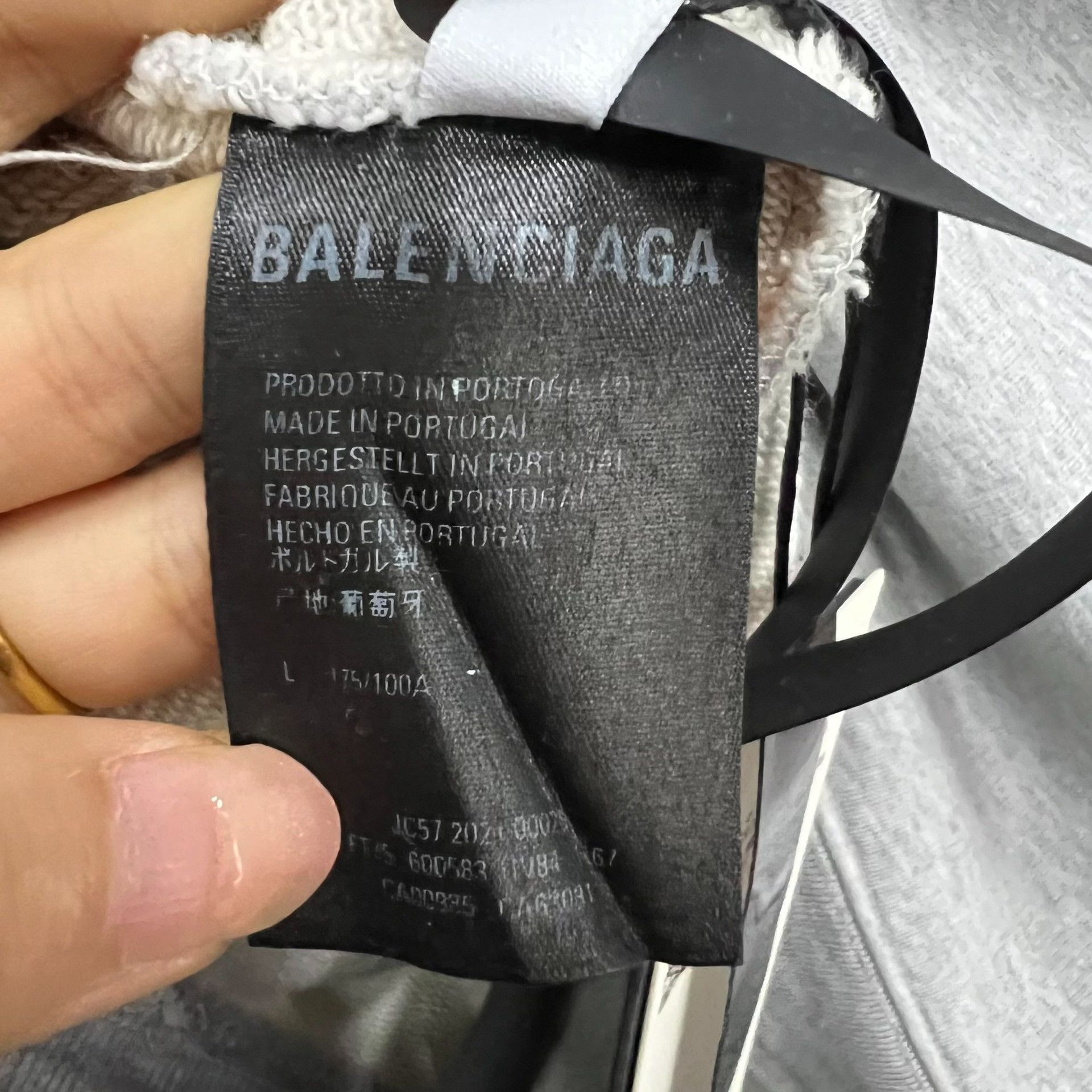 Balenciaga Balenciaga Retro Gray Hoodie l Men Size US L / EU 52-54 / 3 - 5 Thumbnail