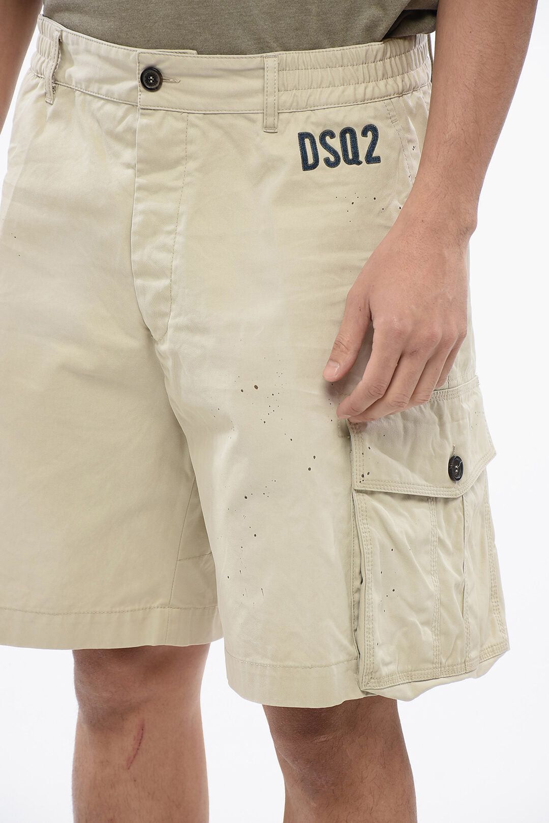 Dsquared2 Cargo Shorts STAMPS 64 T. with Paint Effect Size US 36 / EU 52 - 2 Thumbnail